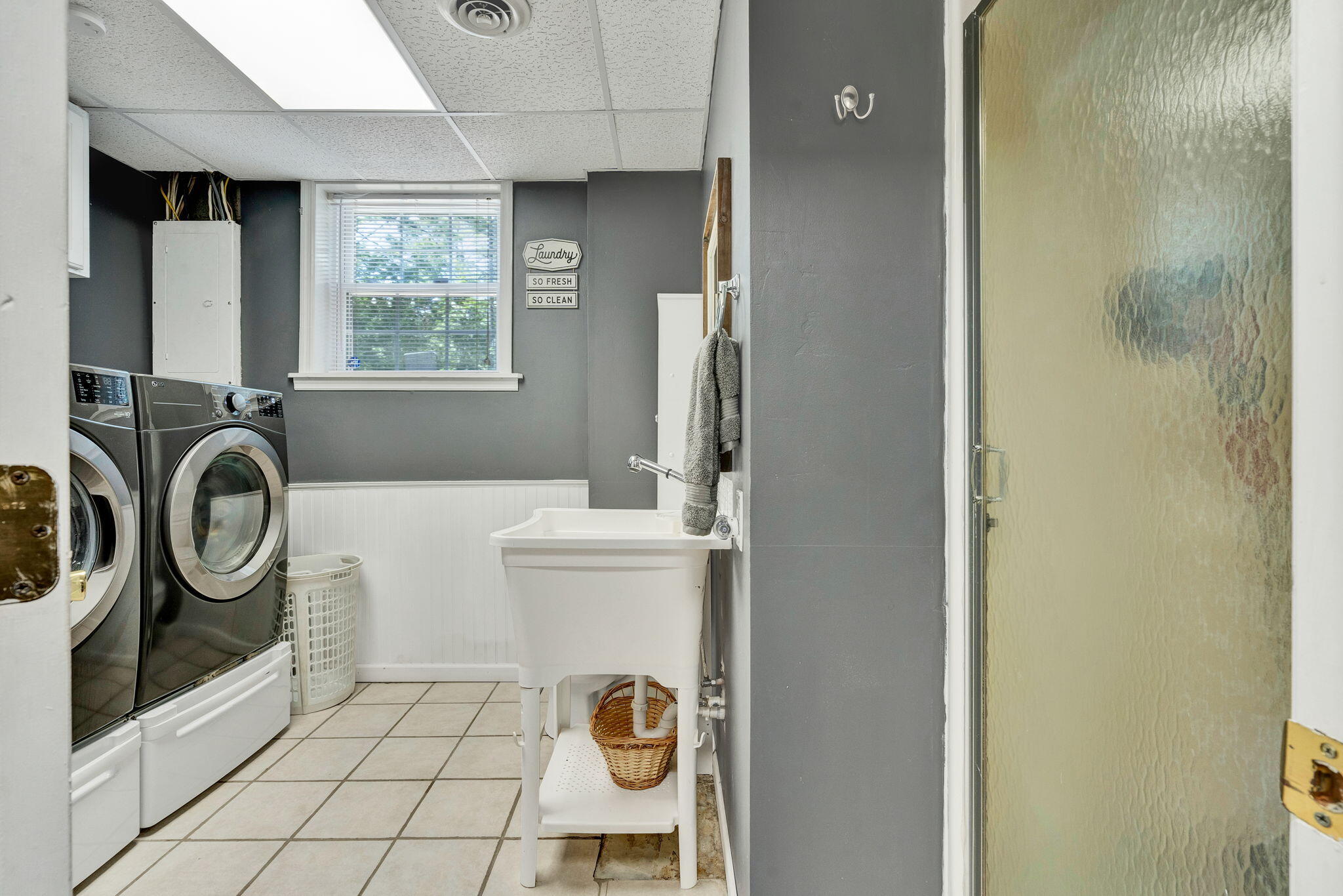 201 Triplett Circle NW