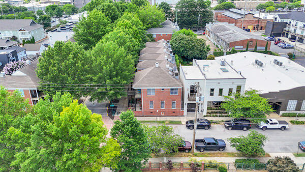 201 W 17th Street