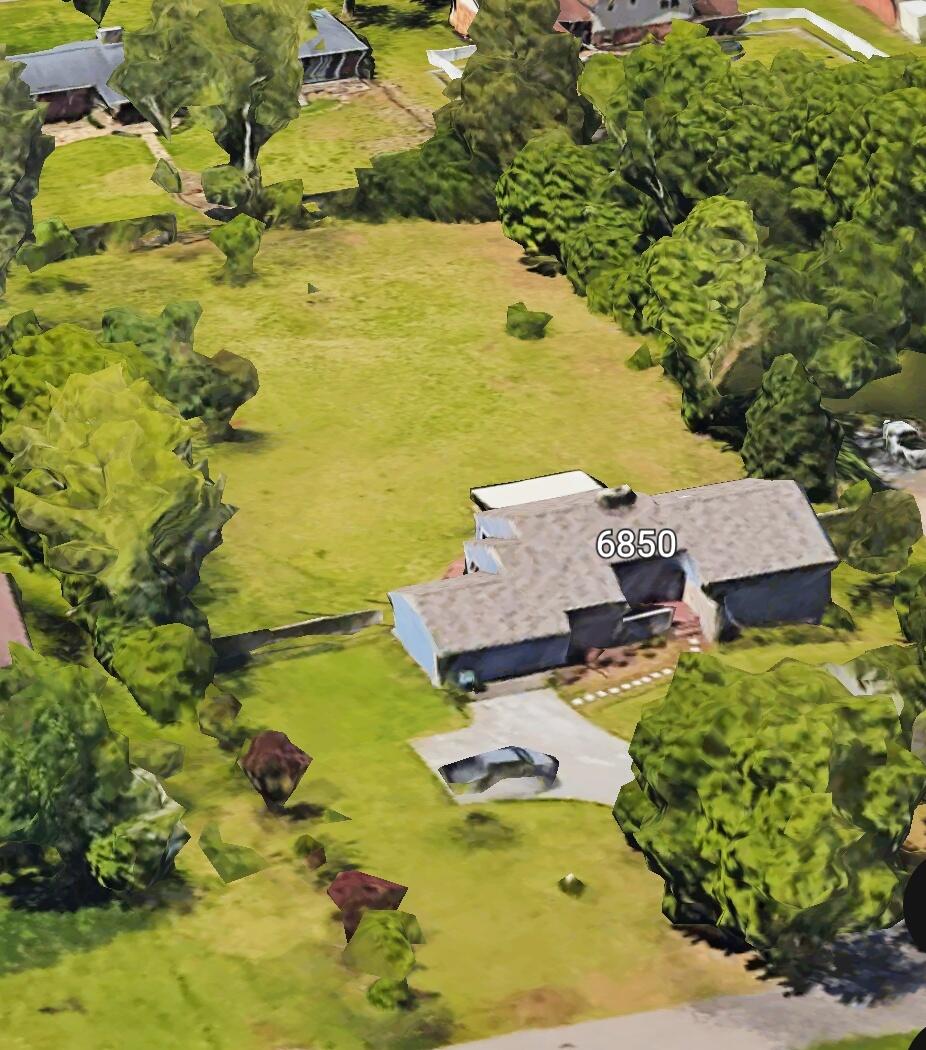 6850 Hickory Lane