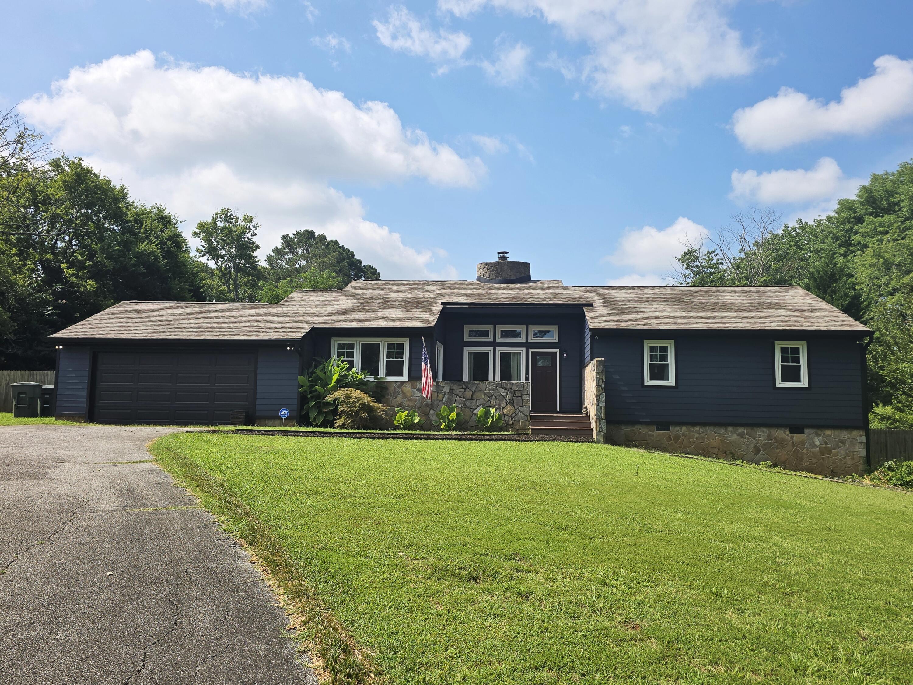 6850 Hickory Lane