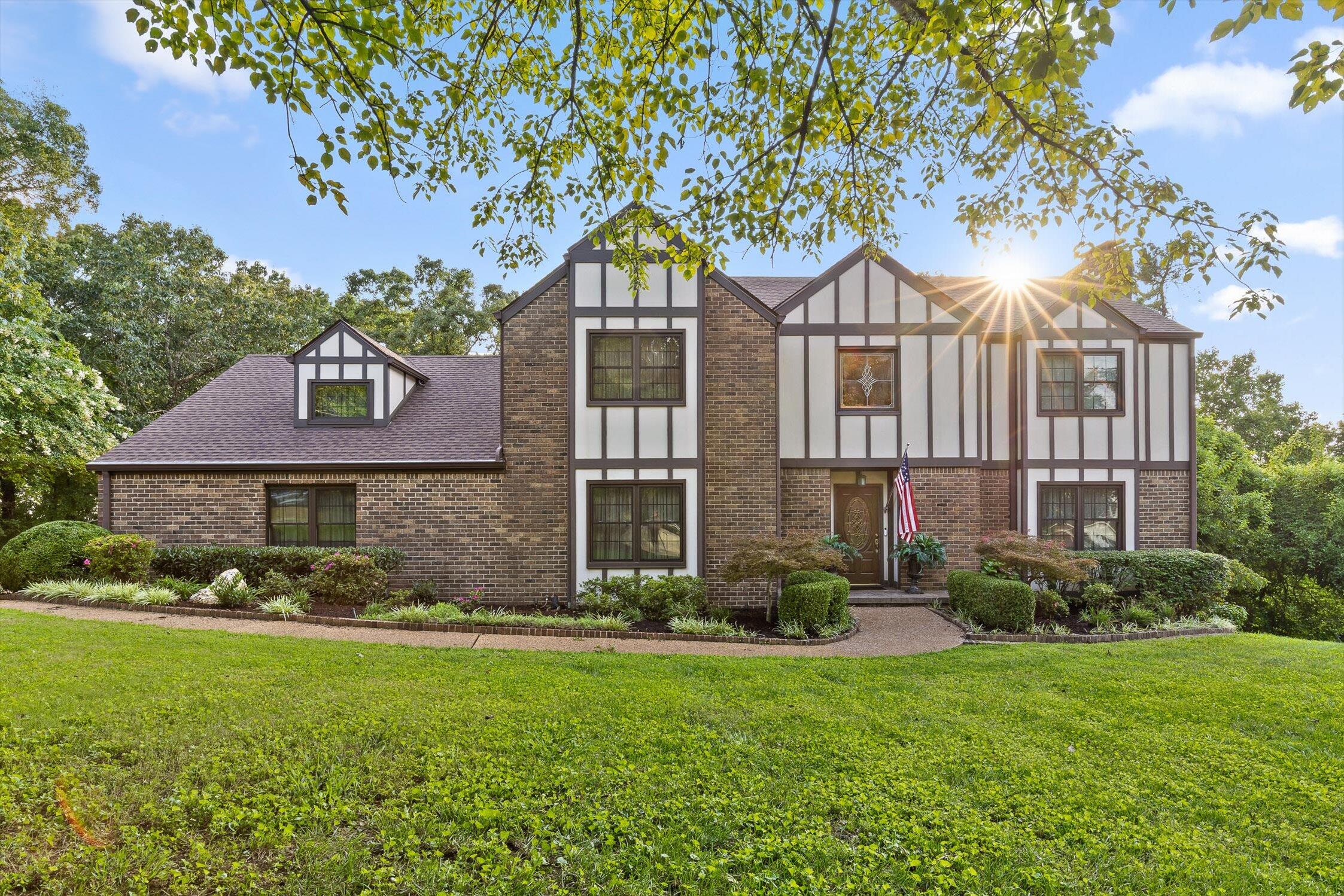 7819 Stonehenge Drive