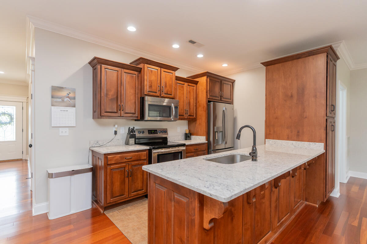17 Southshore Drive