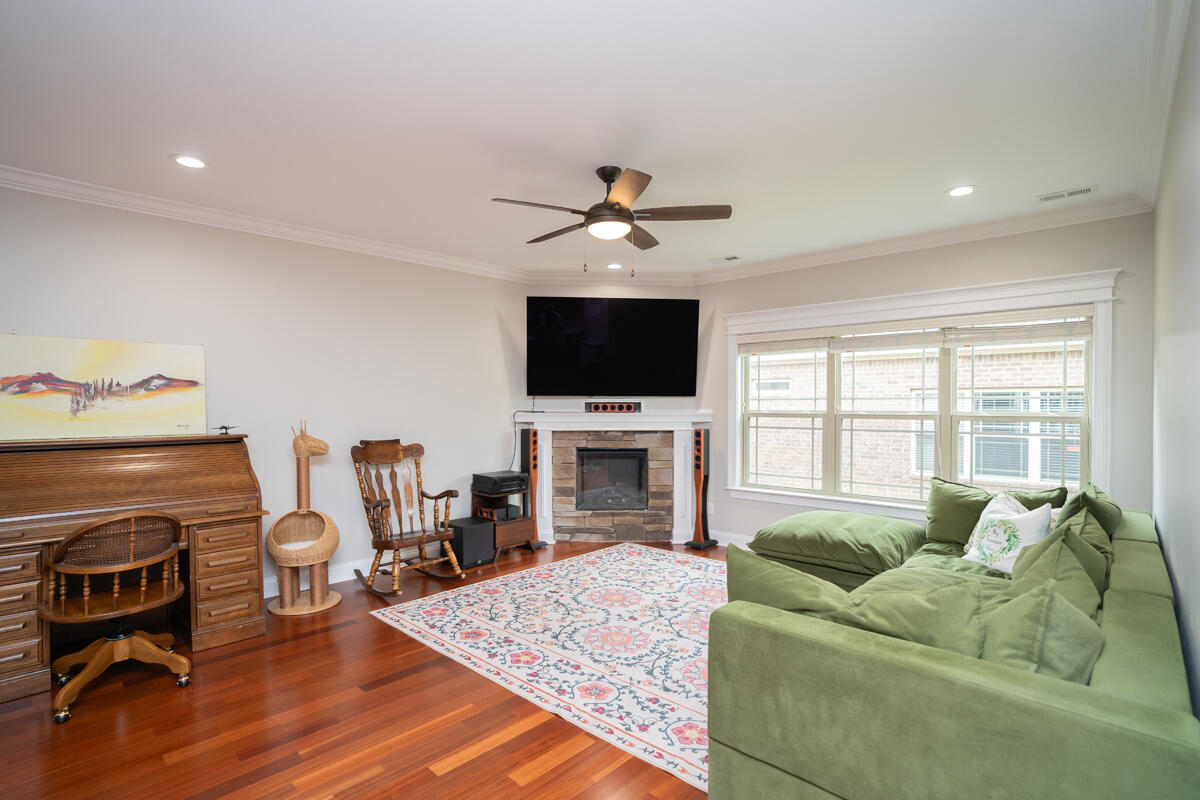 17 Southshore Drive