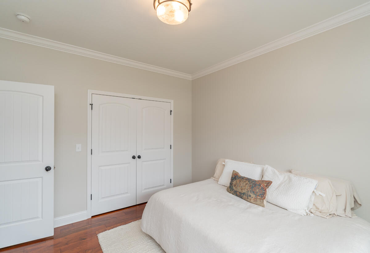 17 Southshore Drive