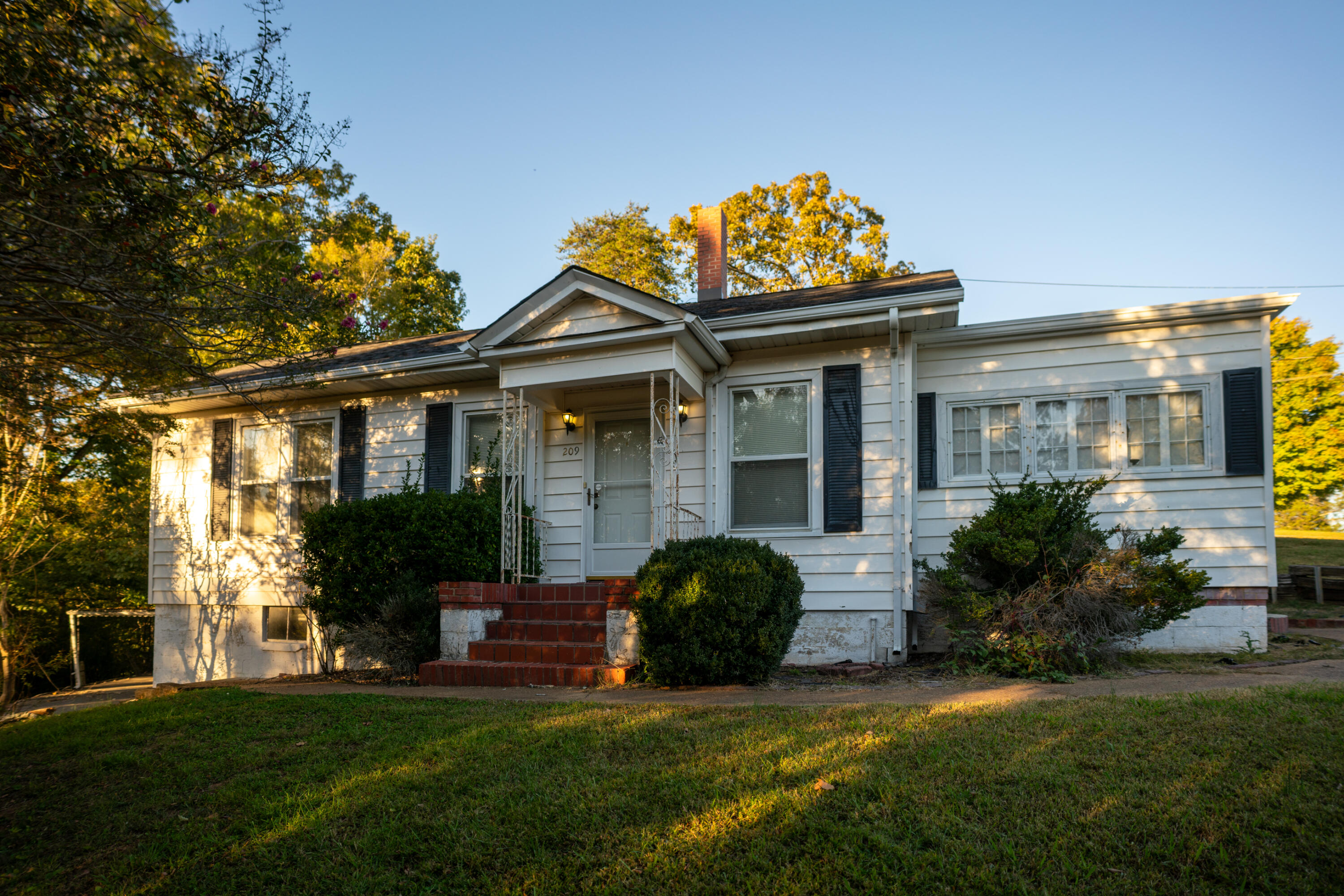 209 Browntown Road