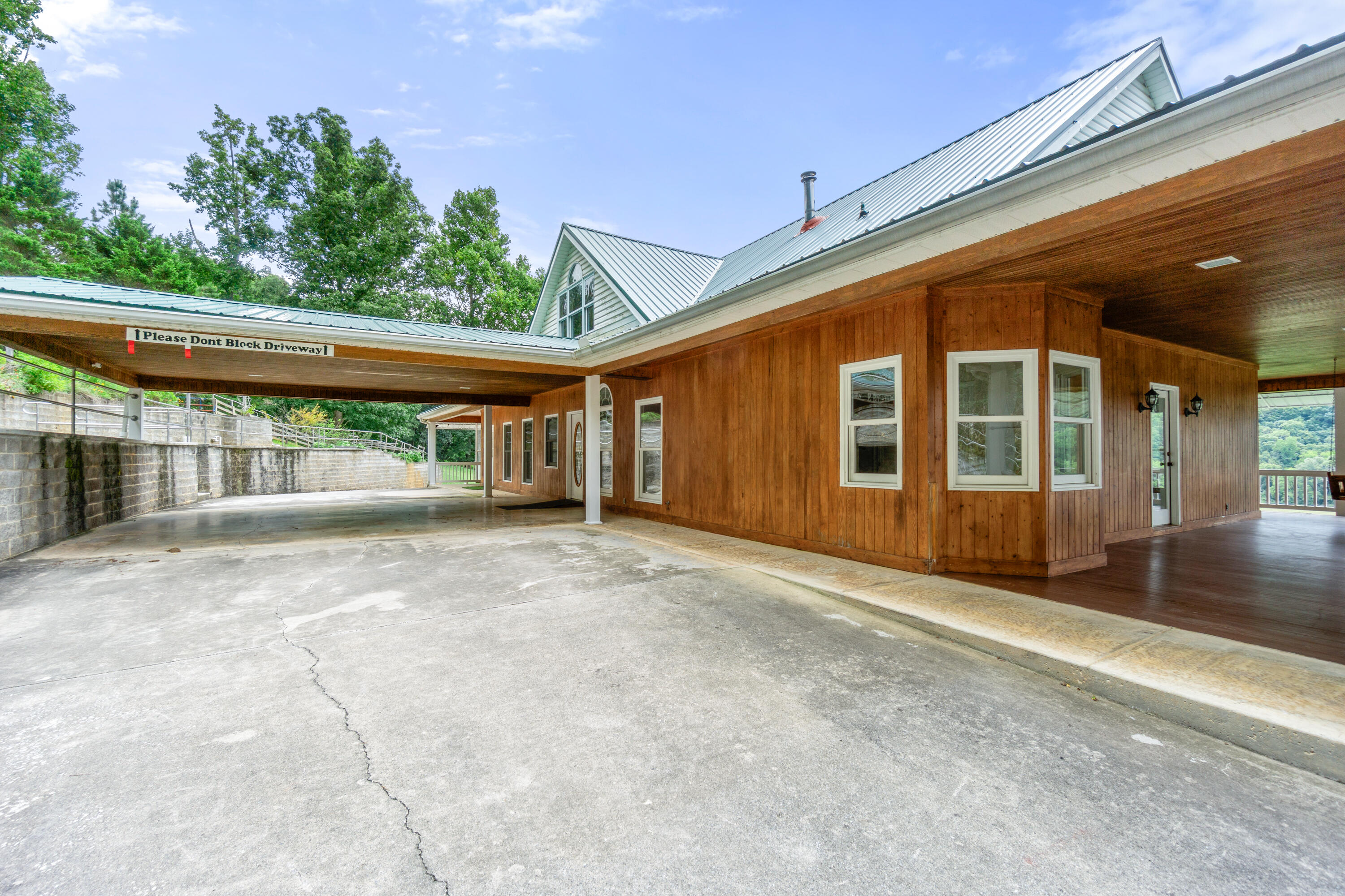 794 Cureton Mill Road