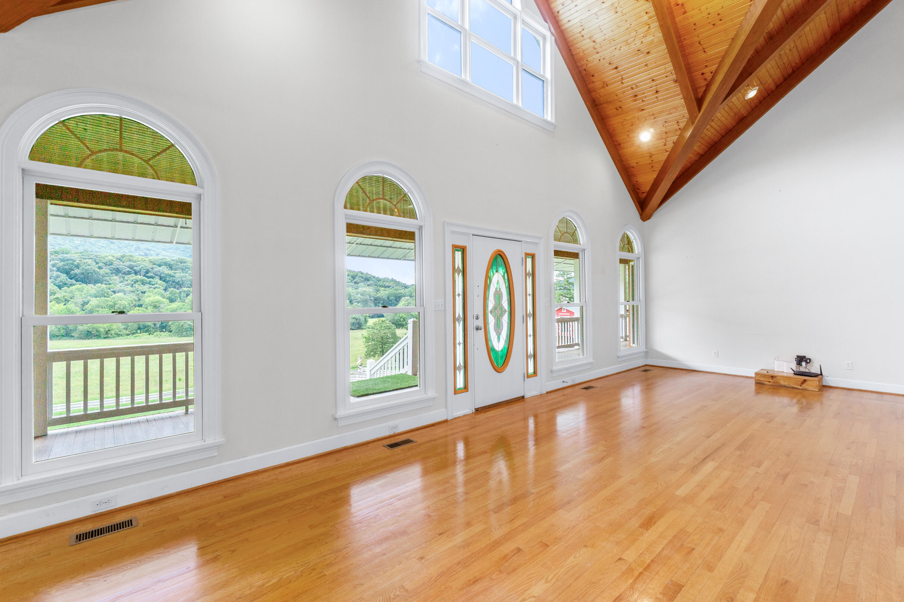 794 Cureton Mill Road