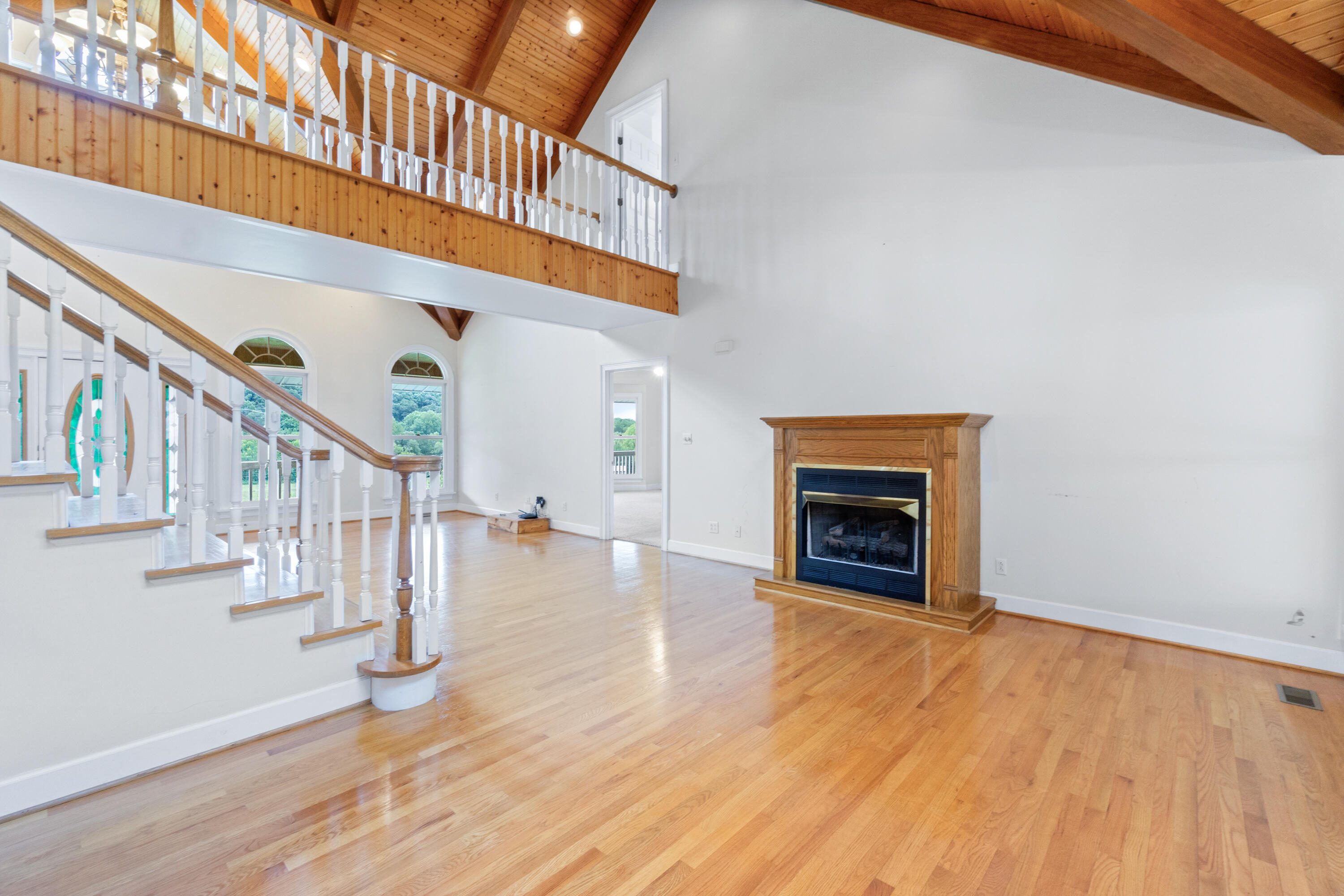 794 Cureton Mill Road