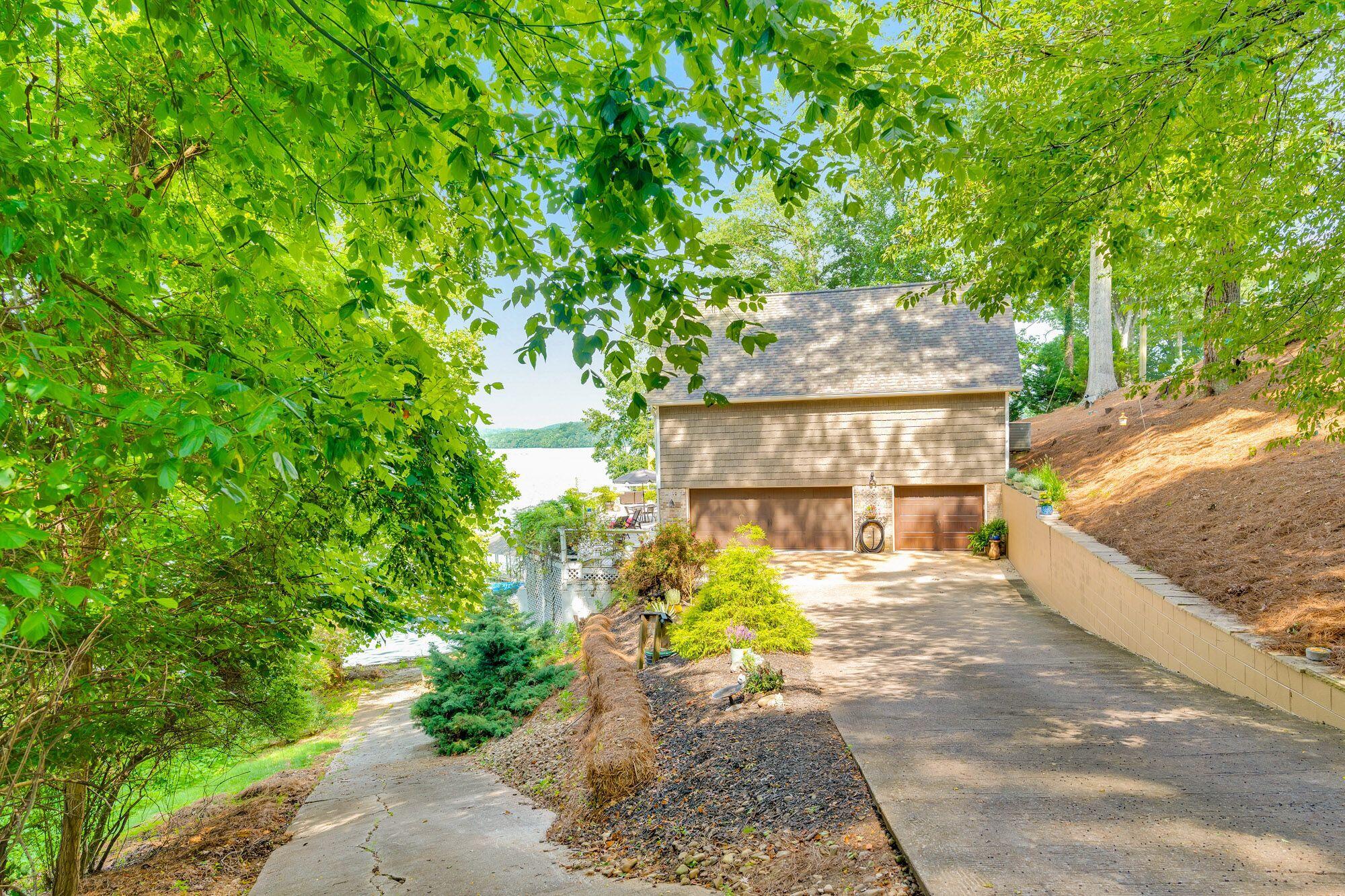 3418 Gold Point Circle S