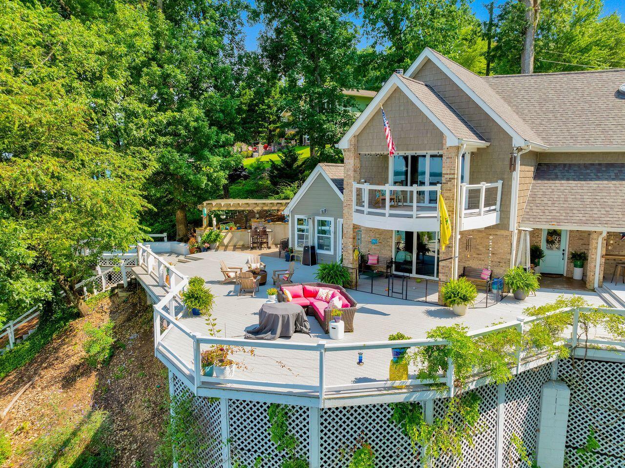 3418 Gold Point Circle S