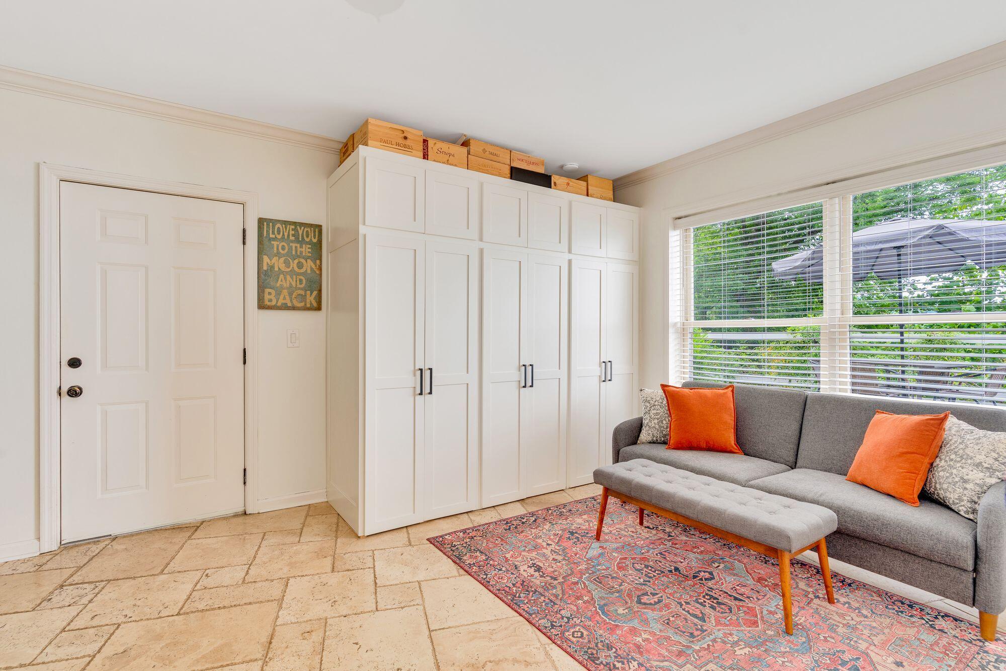 3418 Gold Point Circle S