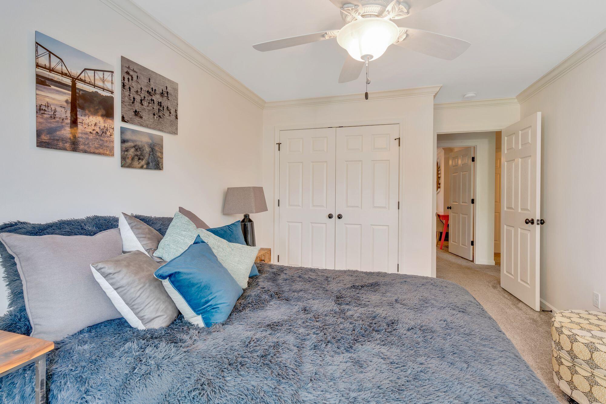 3418 Gold Point Circle S