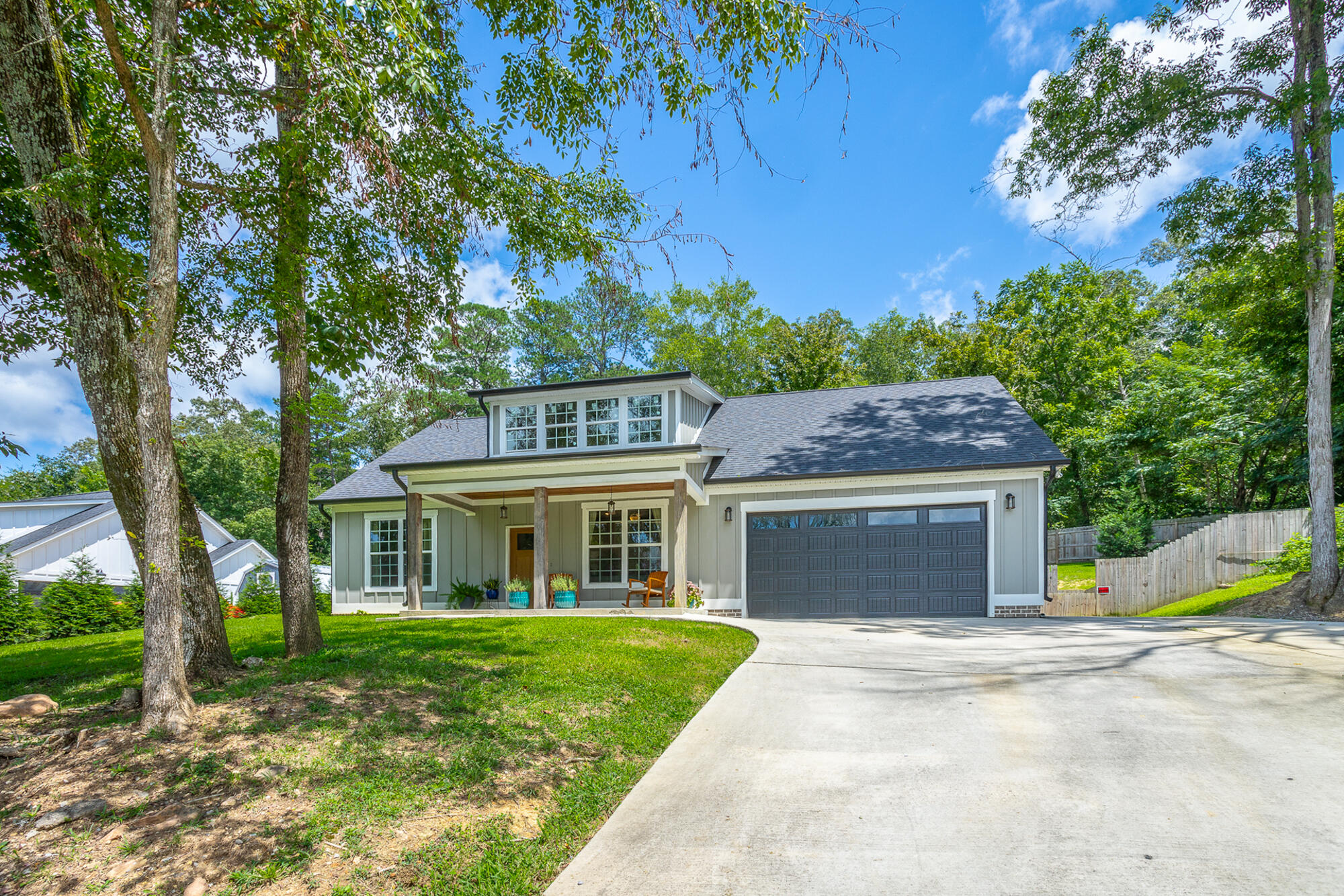 1909 Old Lafayette Road