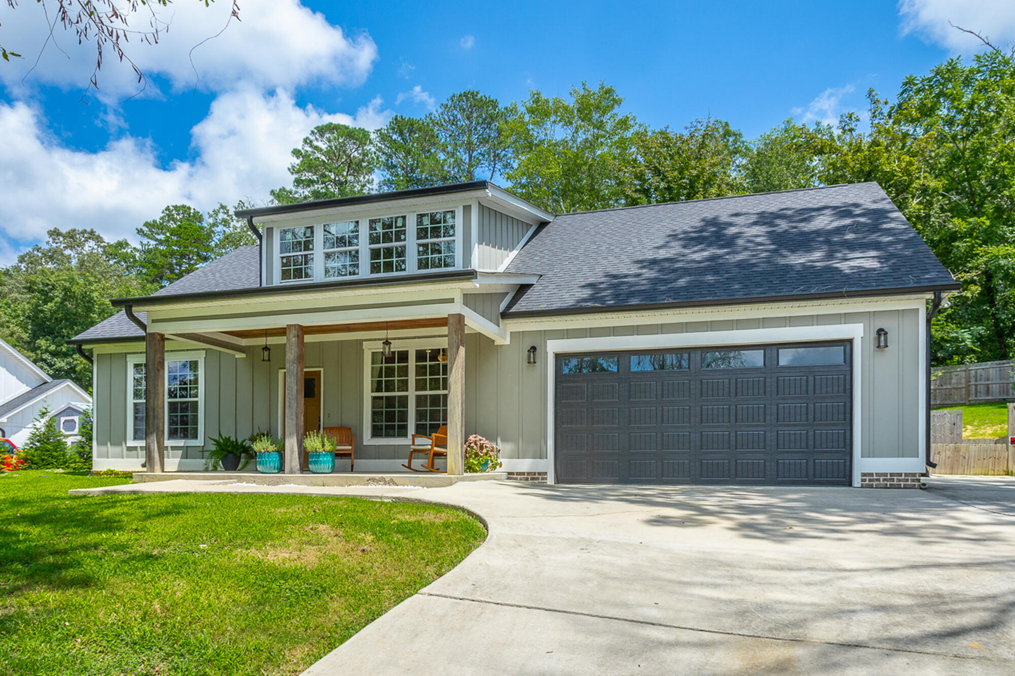 1909 Old Lafayette Road
