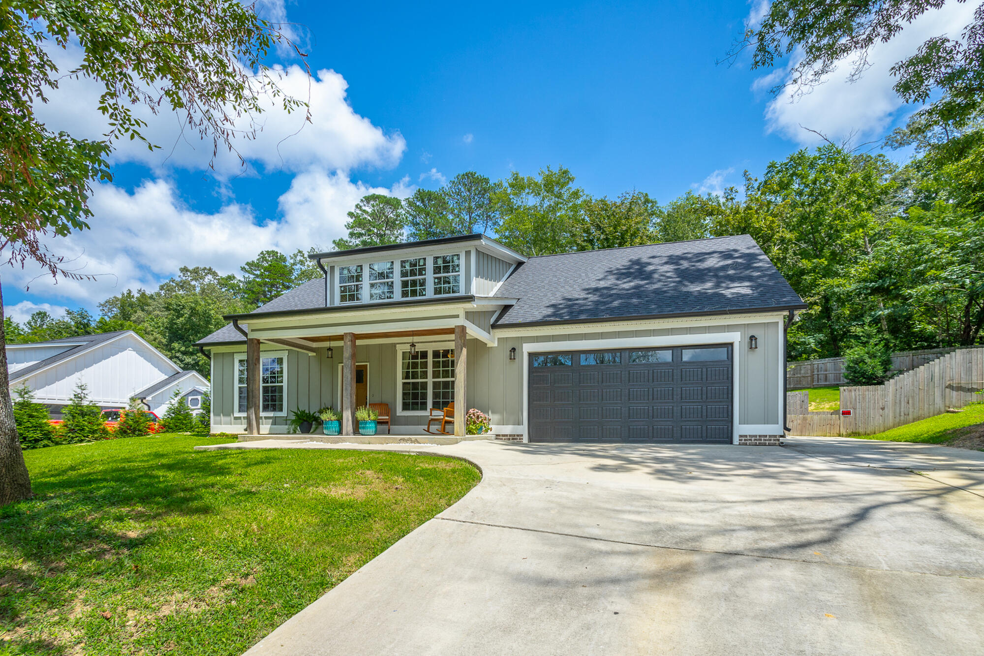 1909 Old Lafayette Road