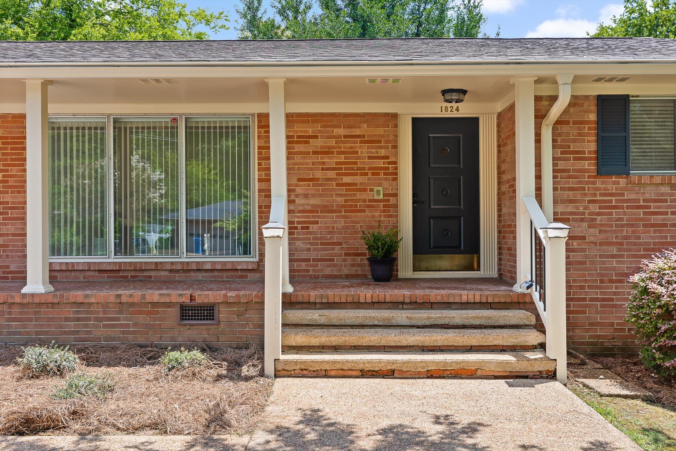 1824 Clayton Drive