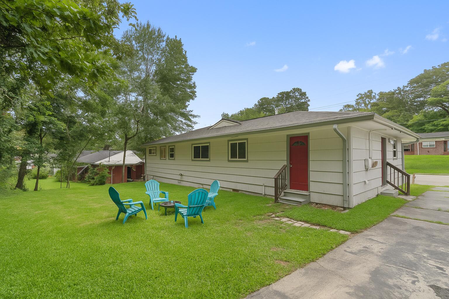 821 S Germantown Road