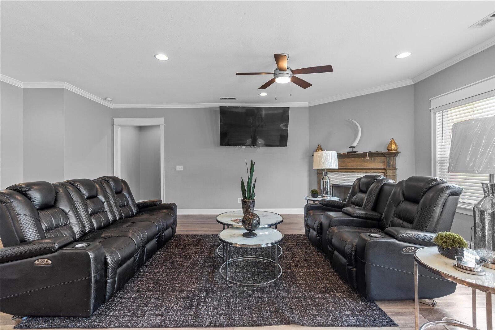 10211 Stellata Lane