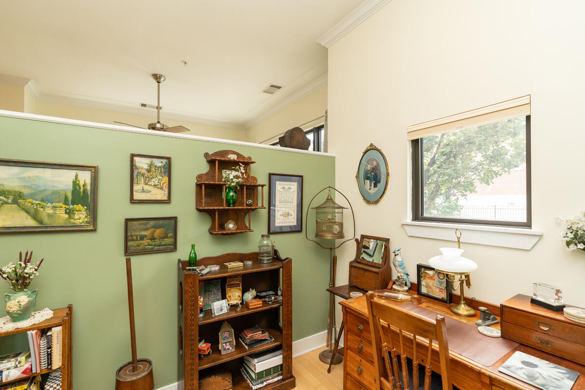 129 Walnut Street, Unit 022