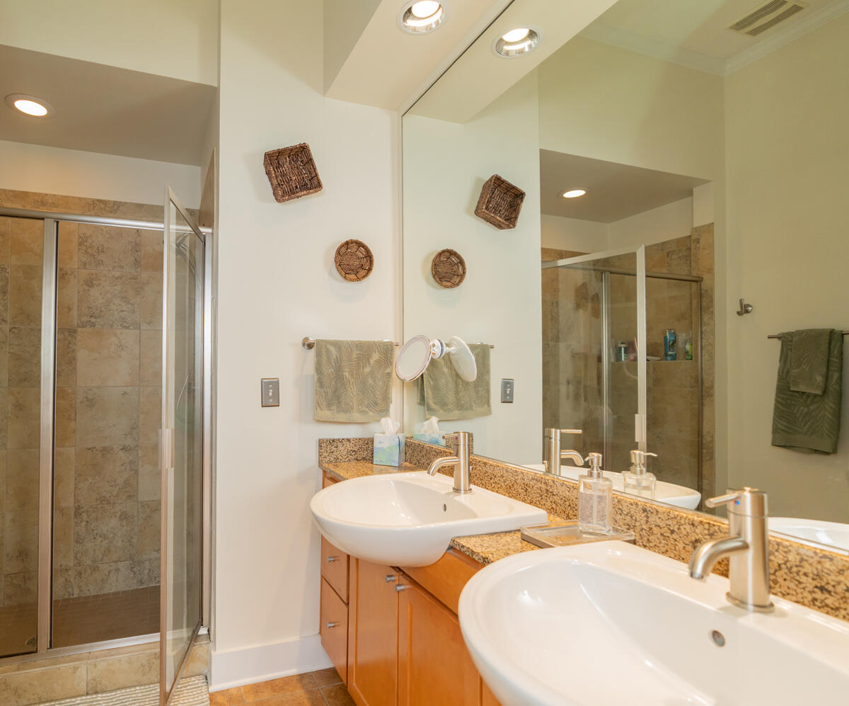 129 Walnut Street, Unit 022