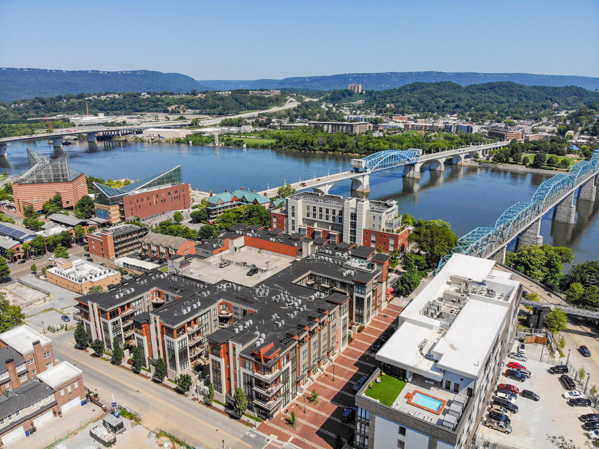 129 Walnut Street, Unit 022