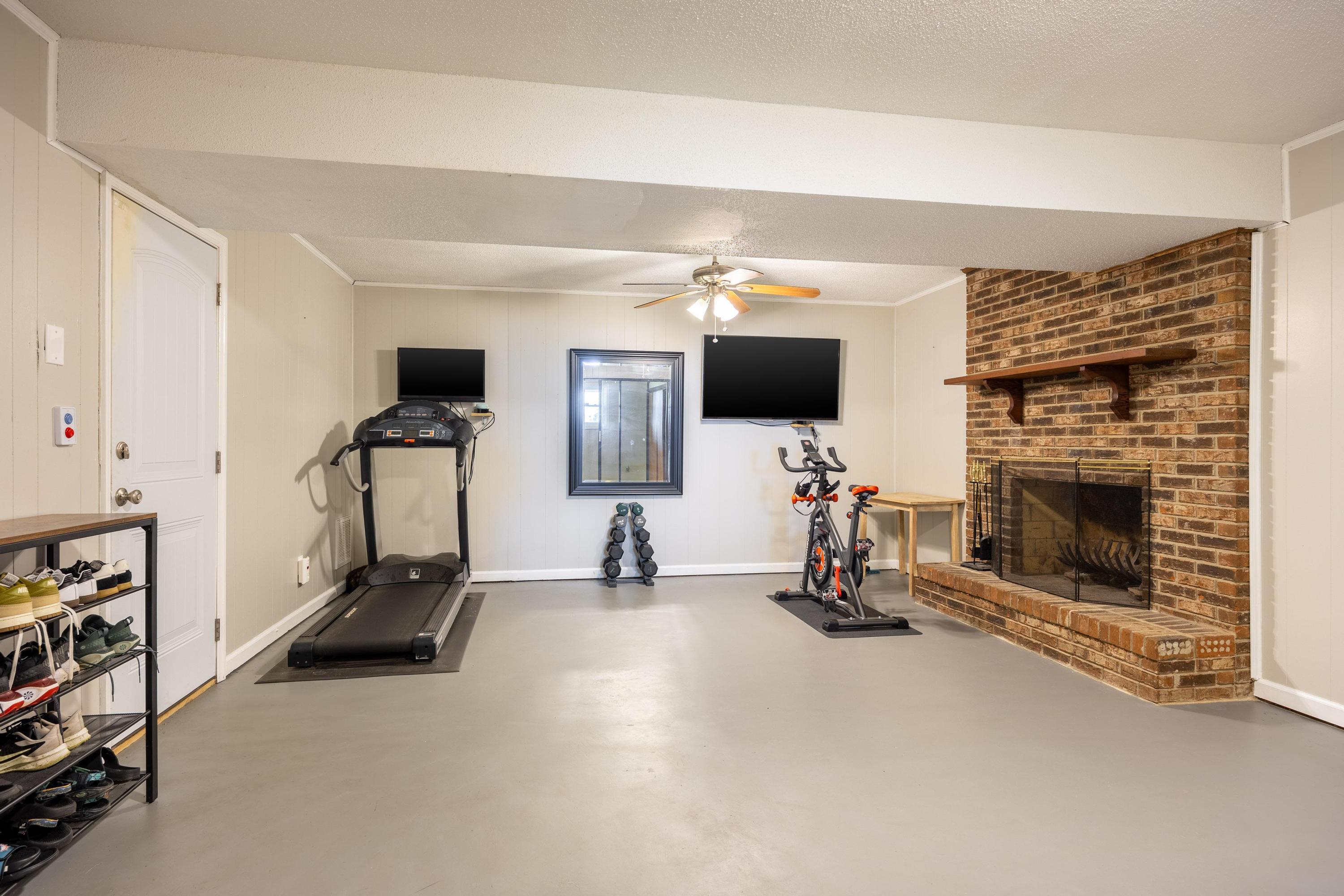 8220 Tyne Ridge Road