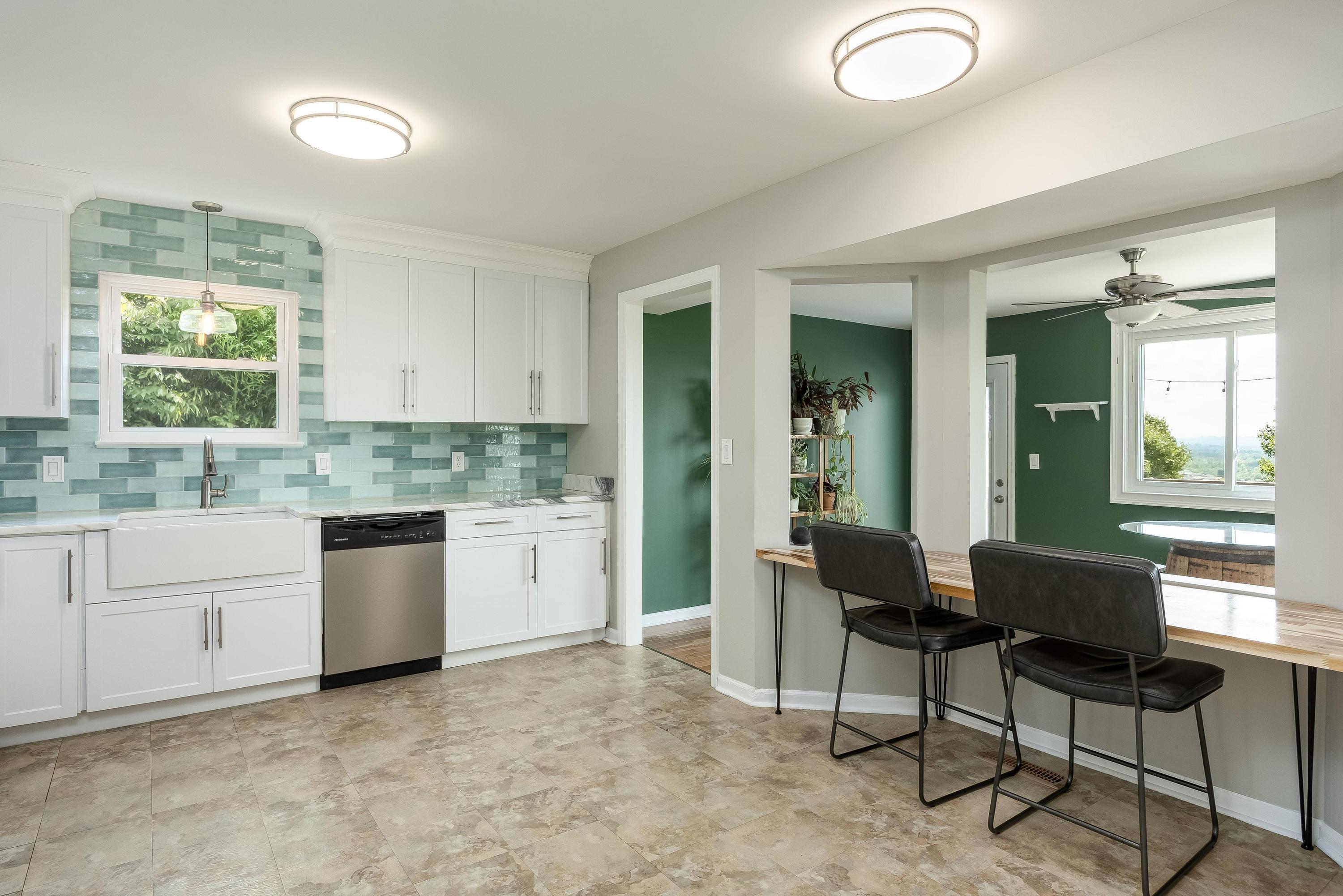 8220 Tyne Ridge Road