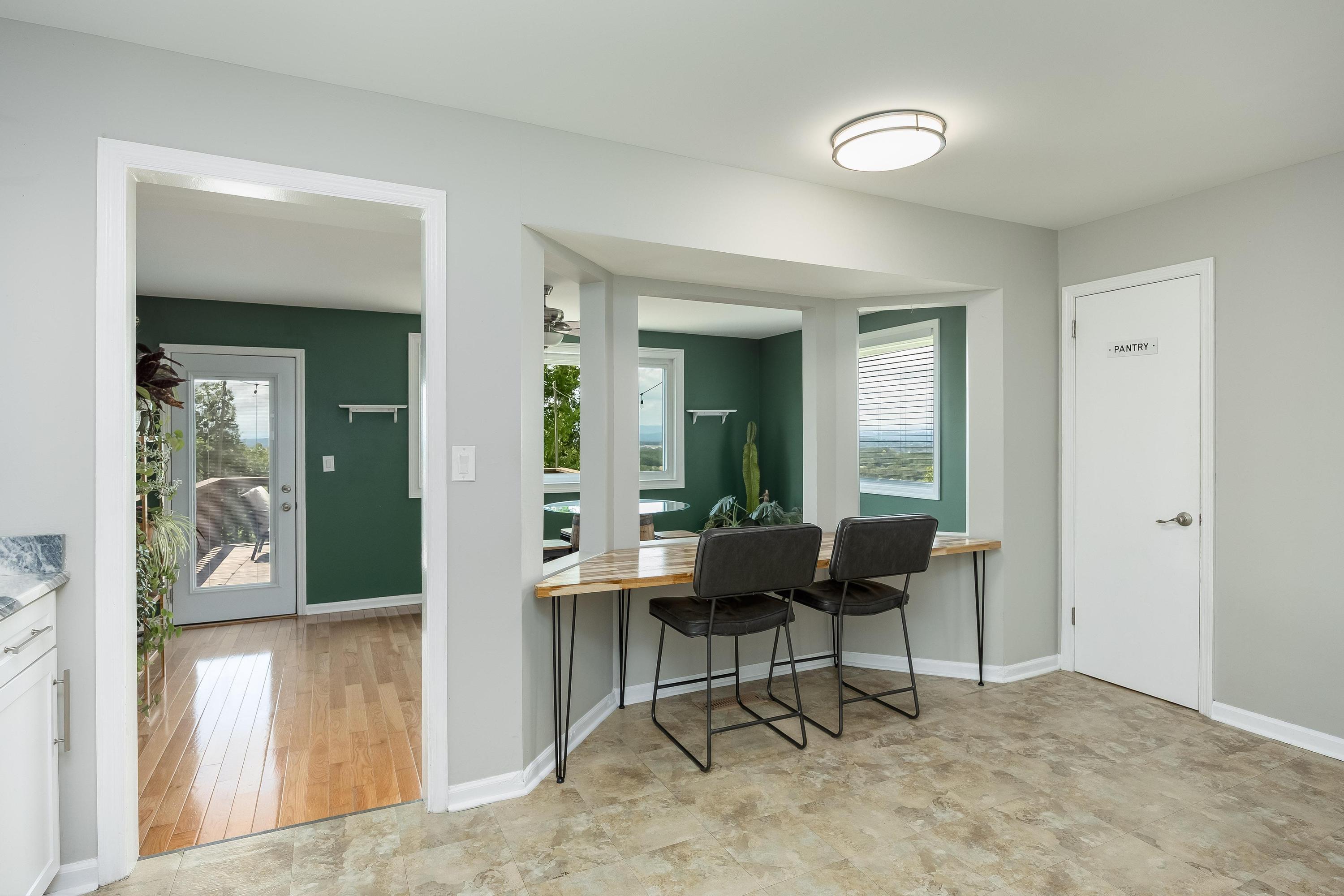 8220 Tyne Ridge Road