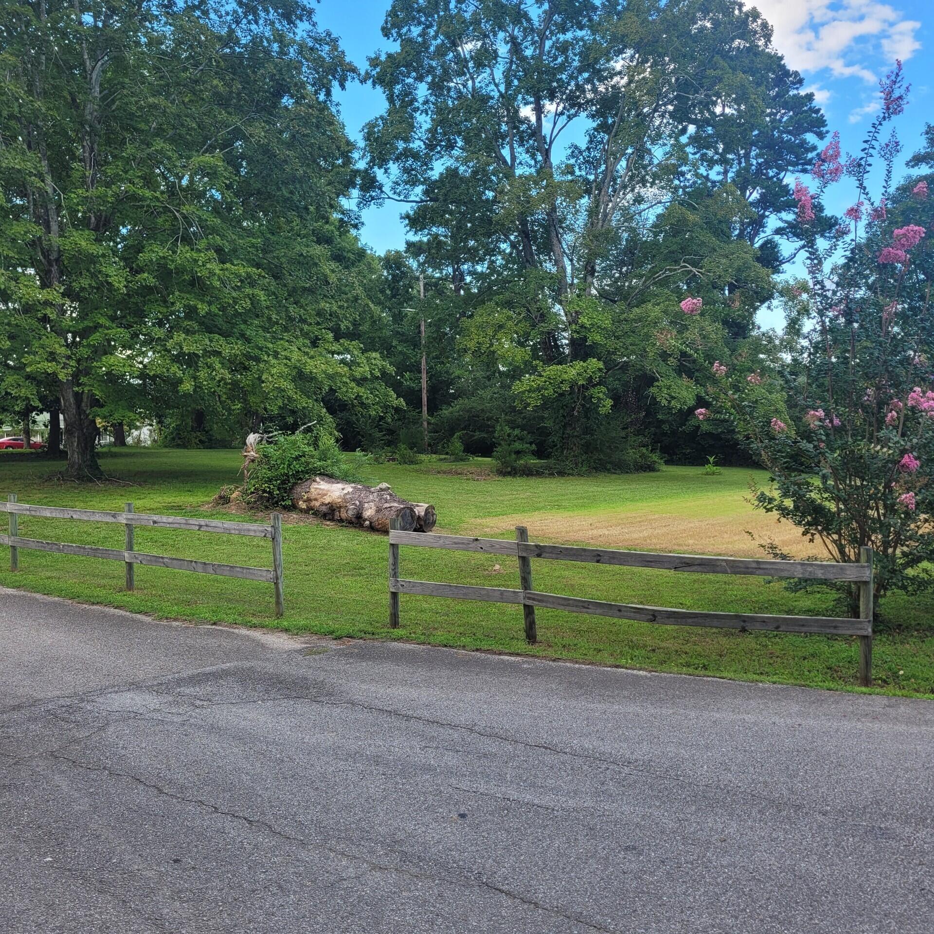 1623 Dallas Lake Road