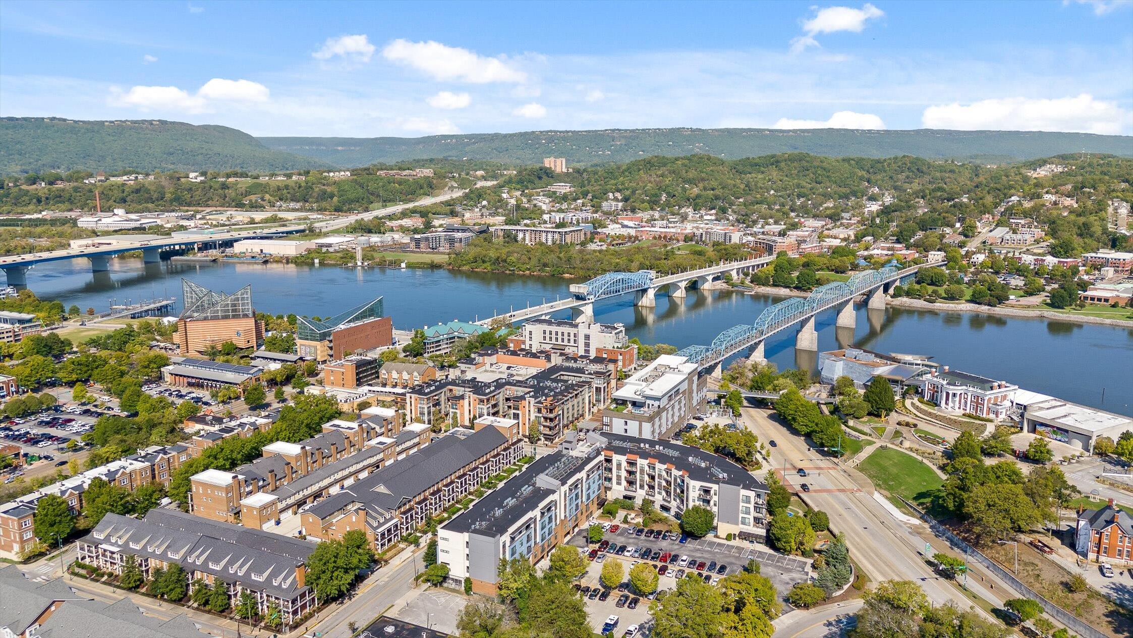 129 Walnut Street, Unit 20