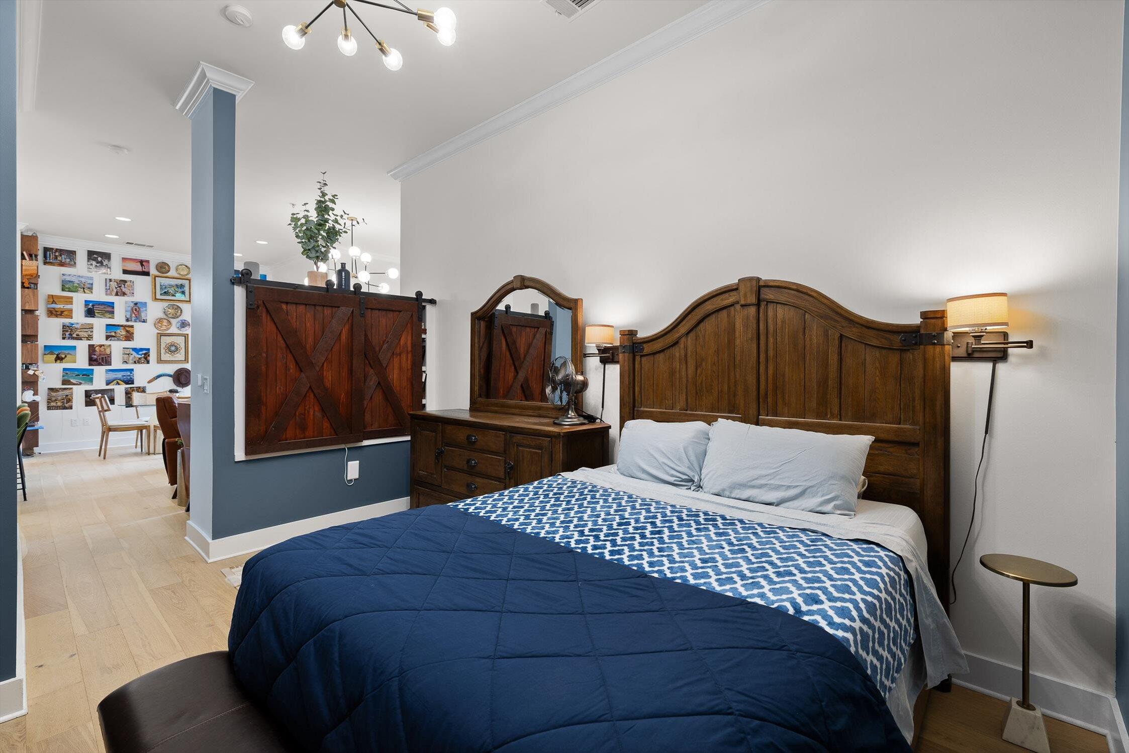 129 Walnut Street, Unit 20