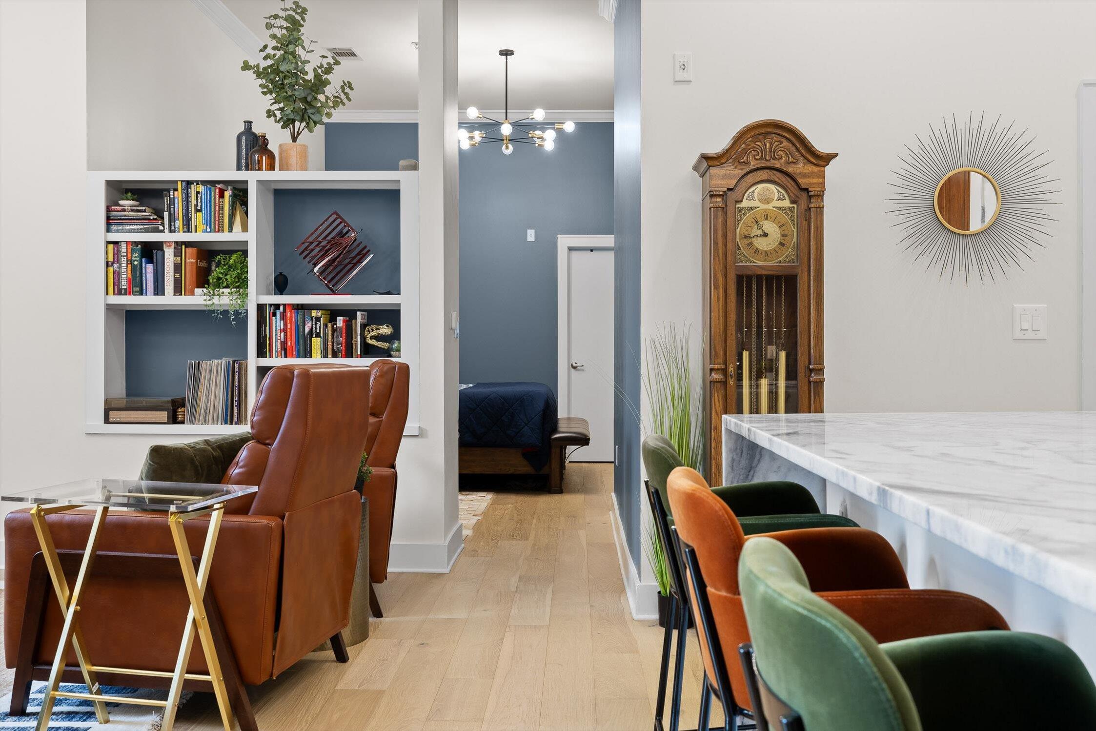 129 Walnut Street, Unit 20