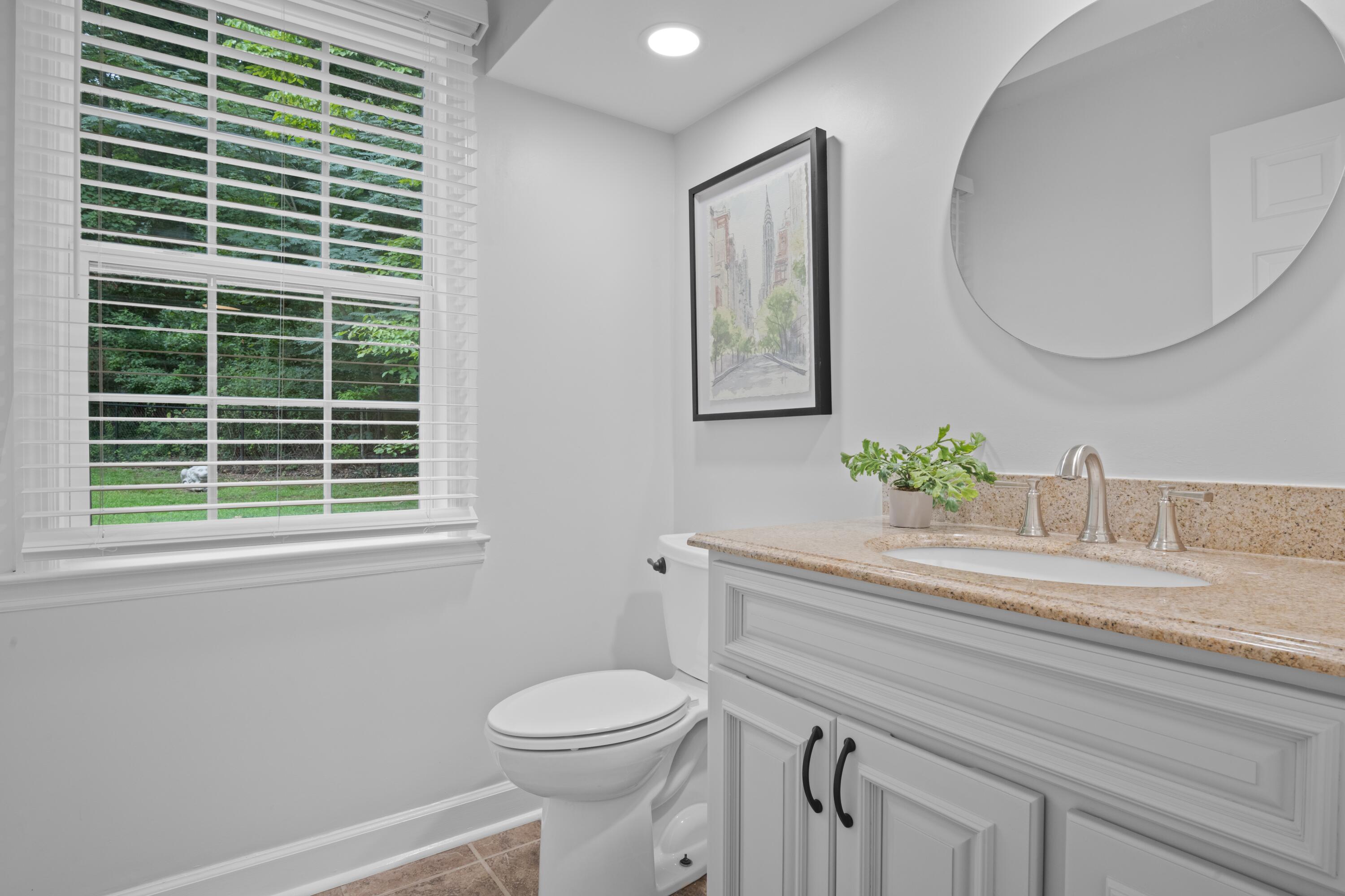 1033 River Hills Drive