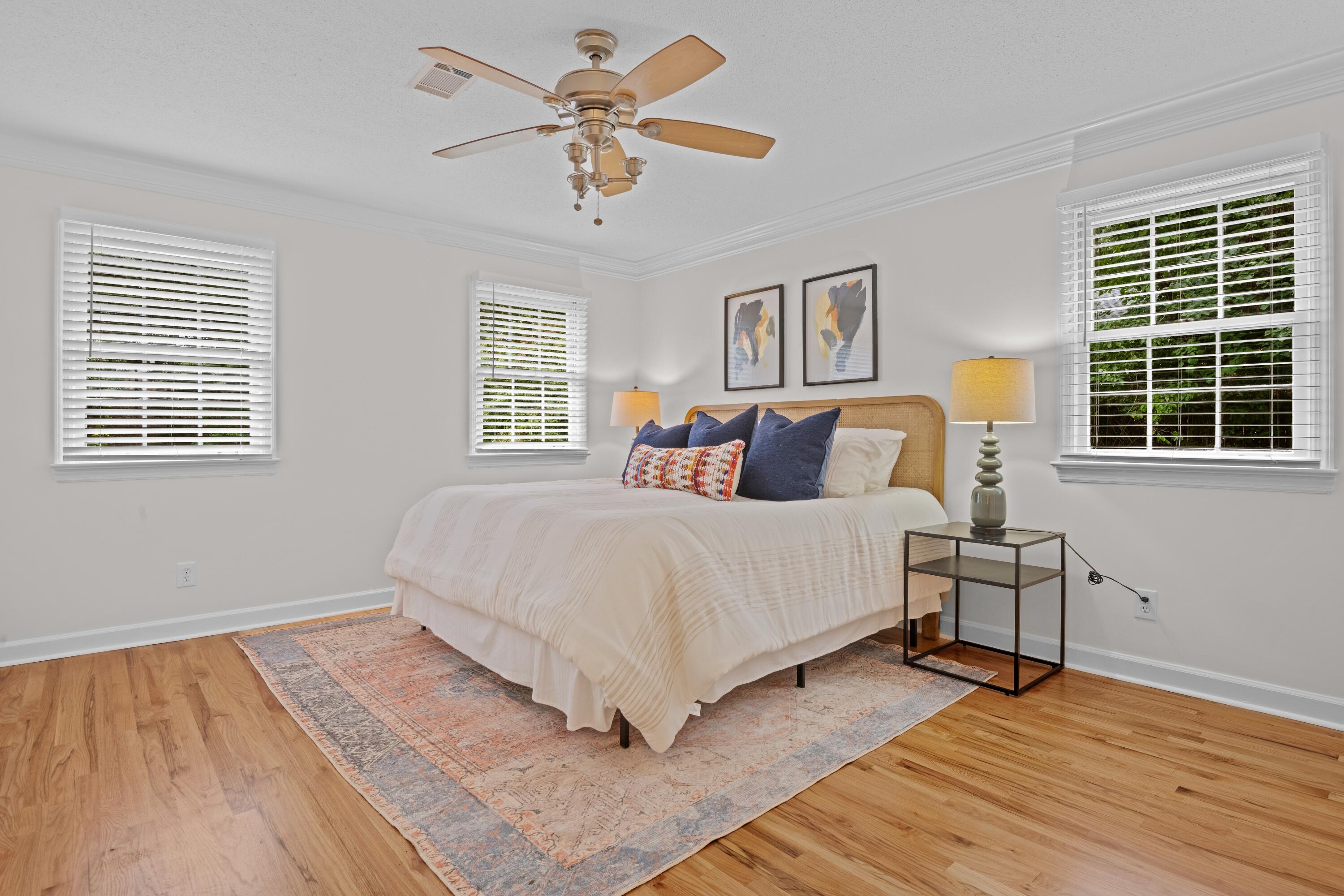 1033 River Hills Drive