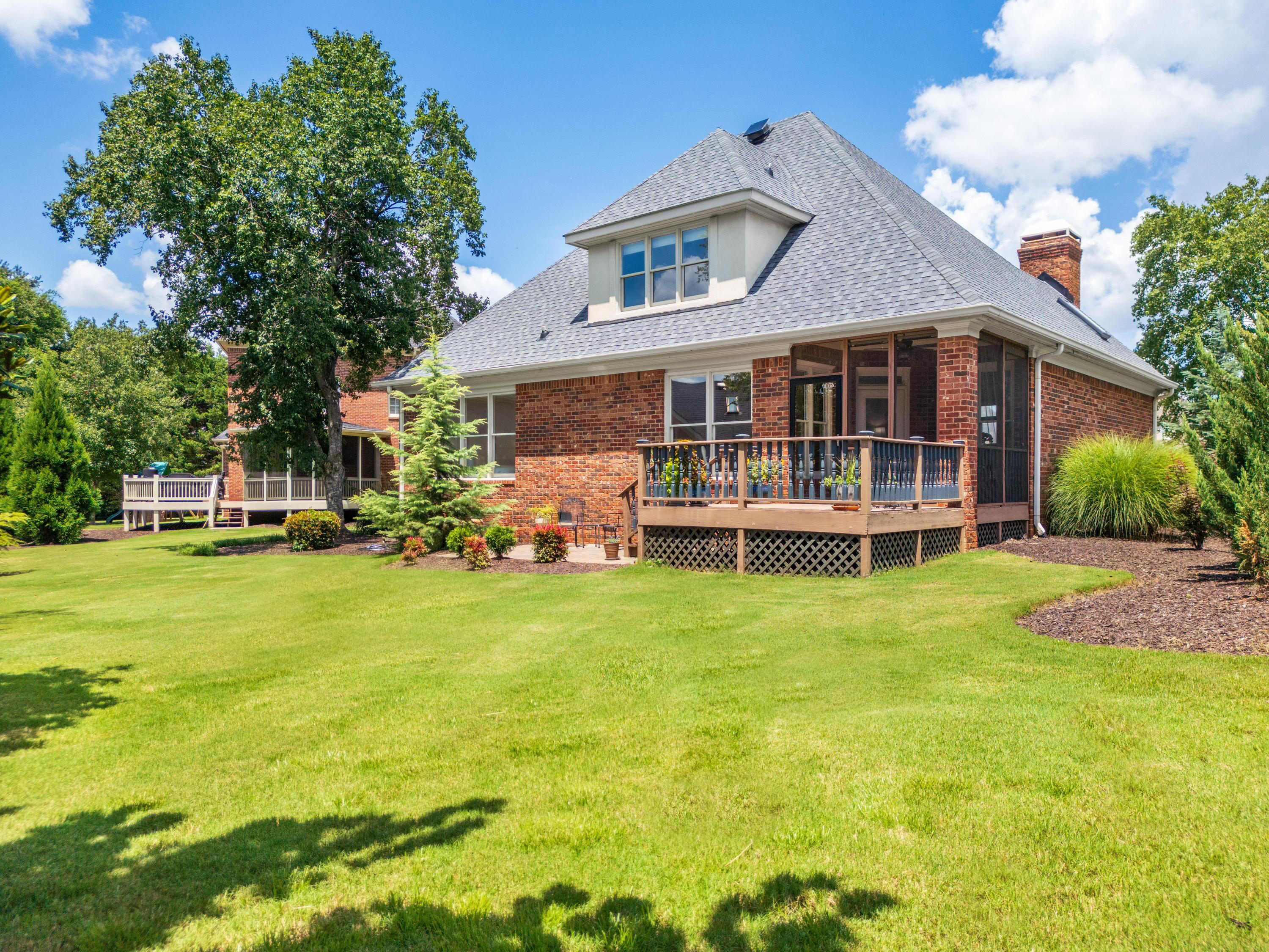 8011 Dancing Fern Trail