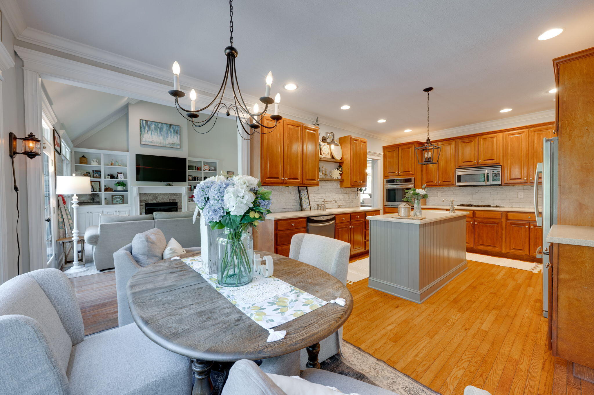225 Woods Subdivision Lane