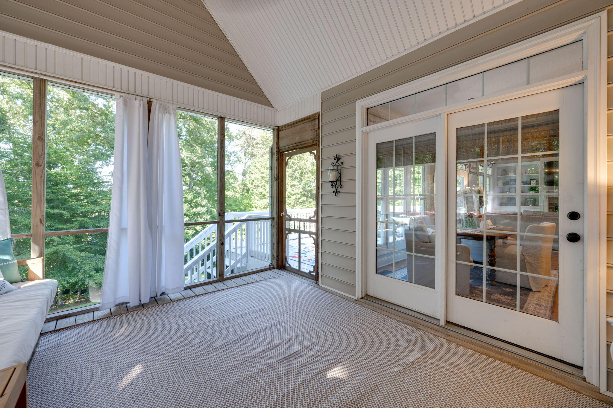 225 Woods Subdivision Lane