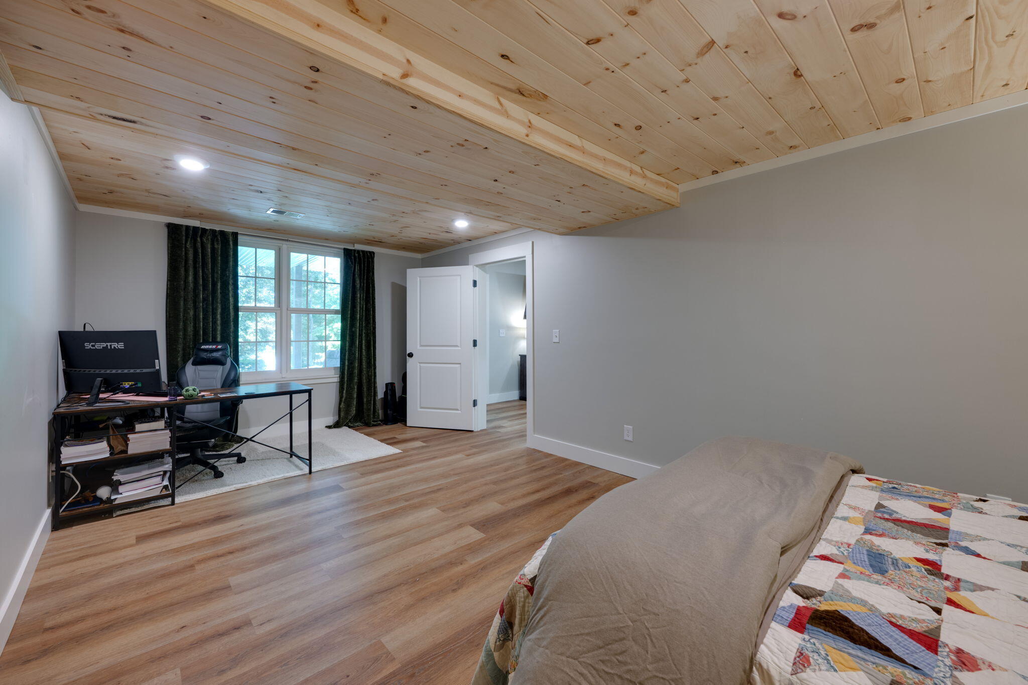 225 Woods Subdivision Lane