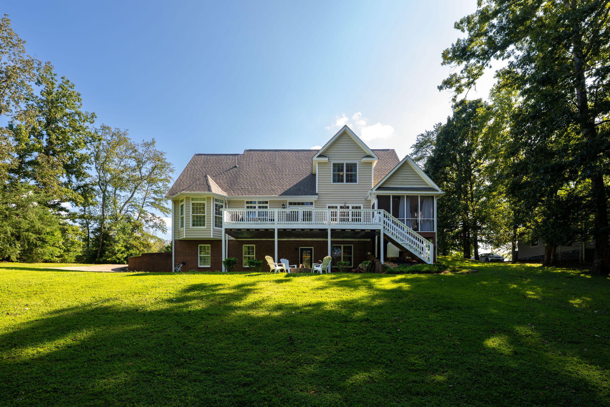 225 Woods Subdivision Lane