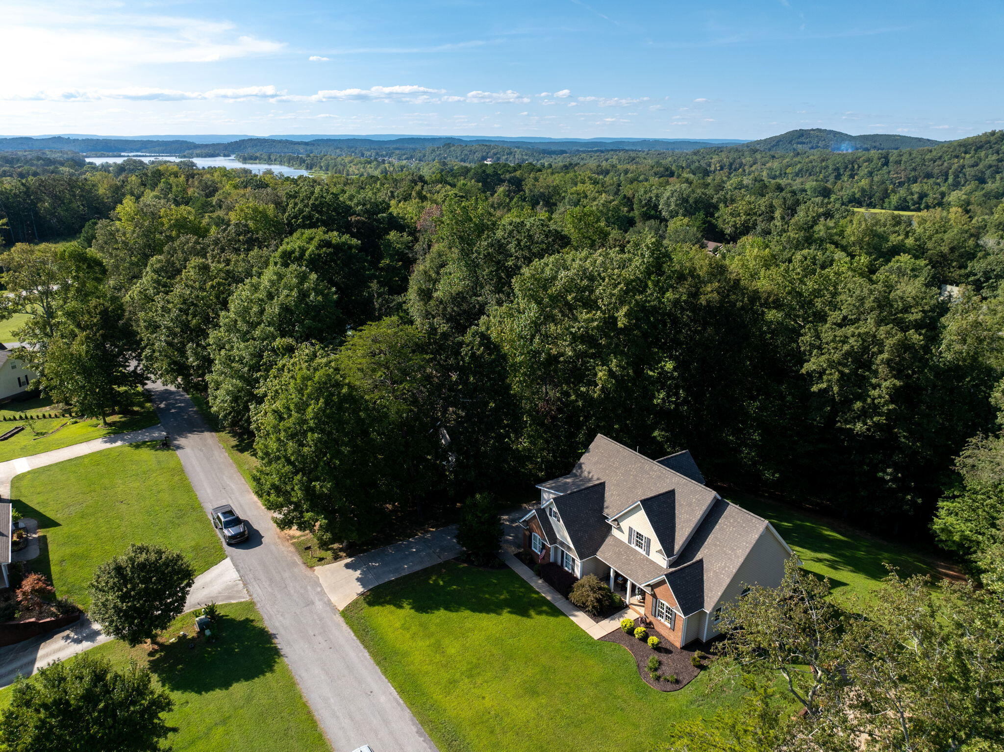 225 Woods Subdivision Lane