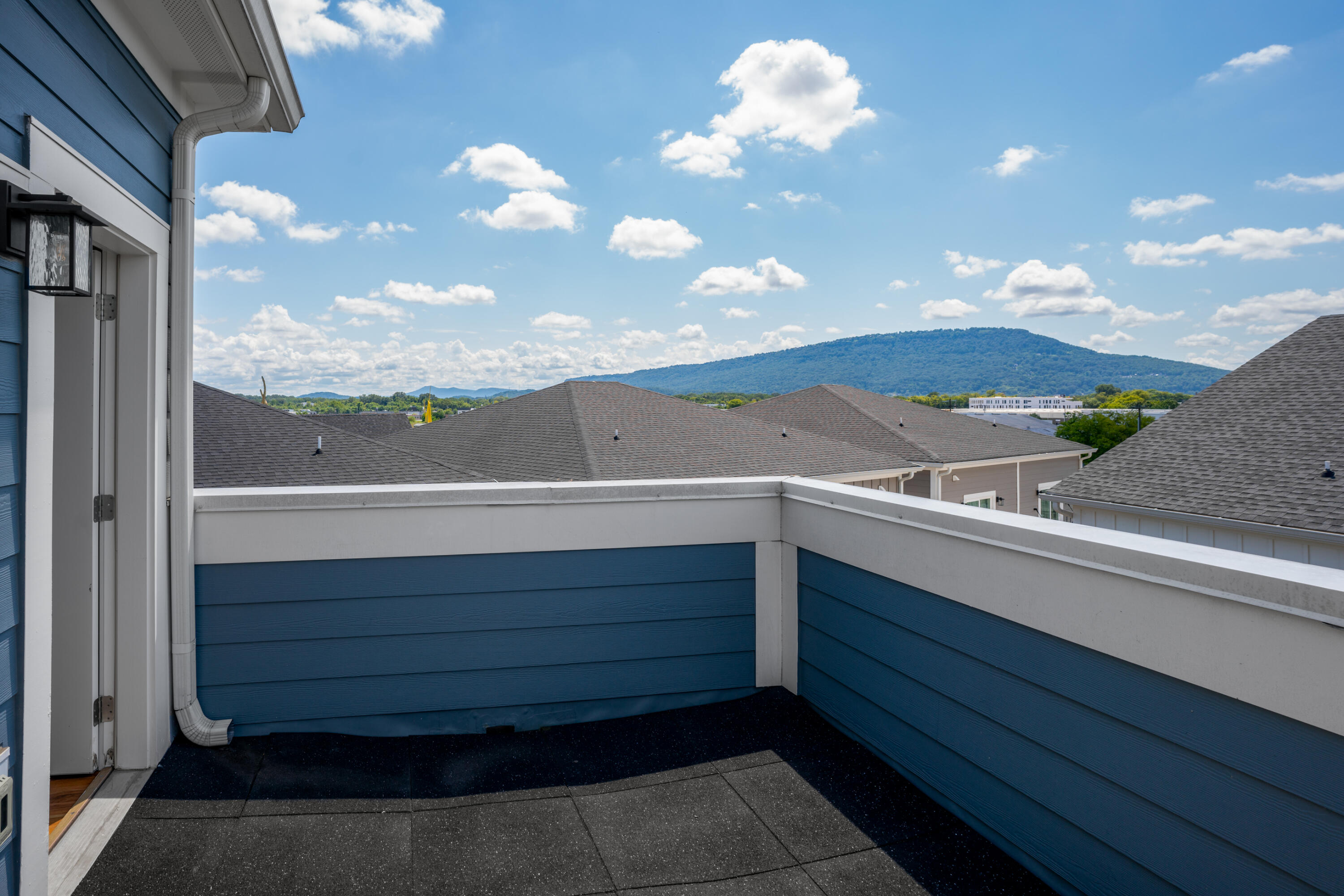 1019 Montague Place