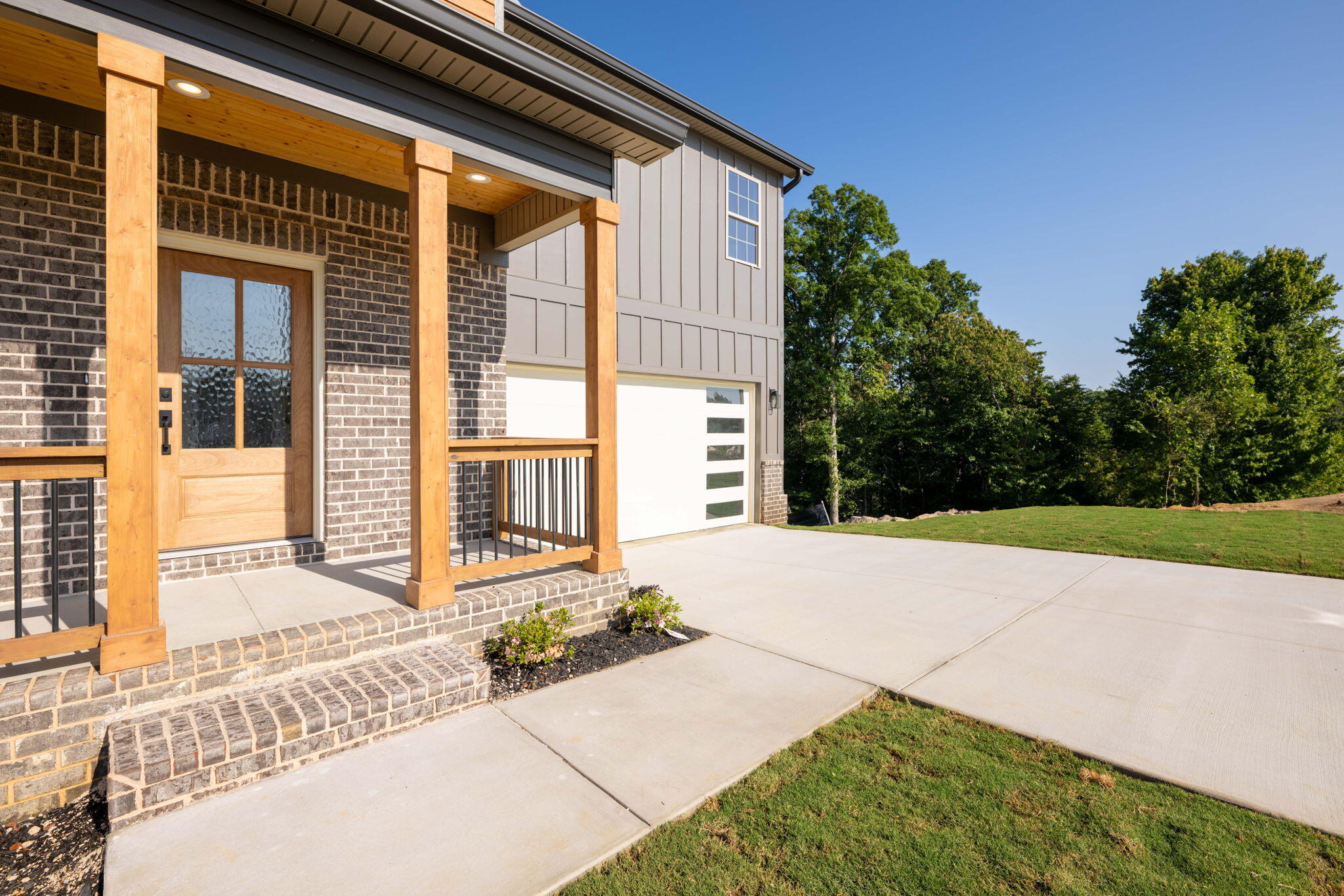 54 Battle Bluff Drive
