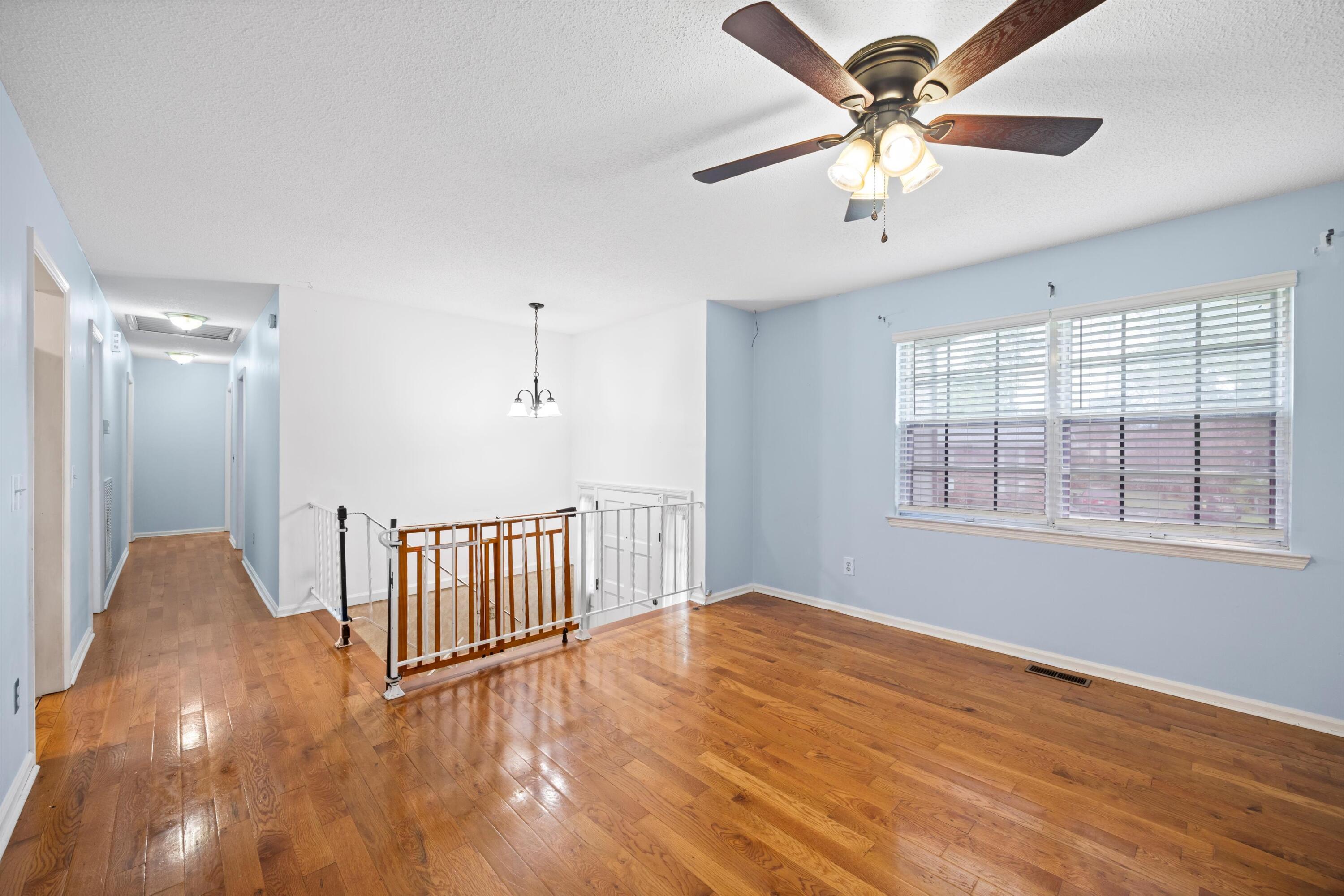 204 Mitchell Lane, Rossville