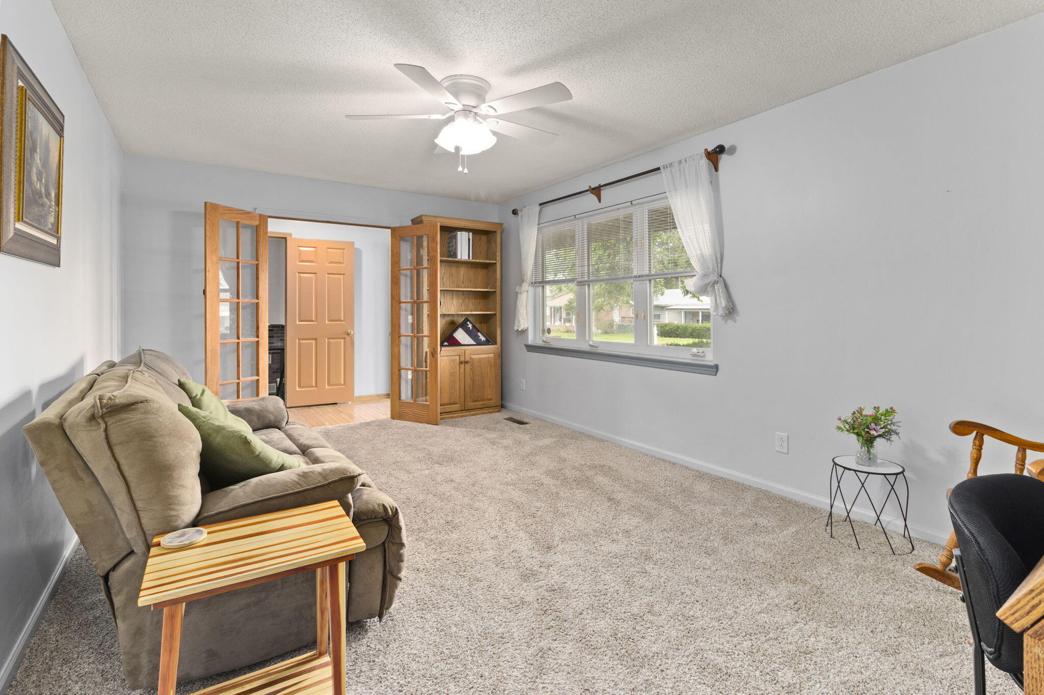 52 S Glade Road