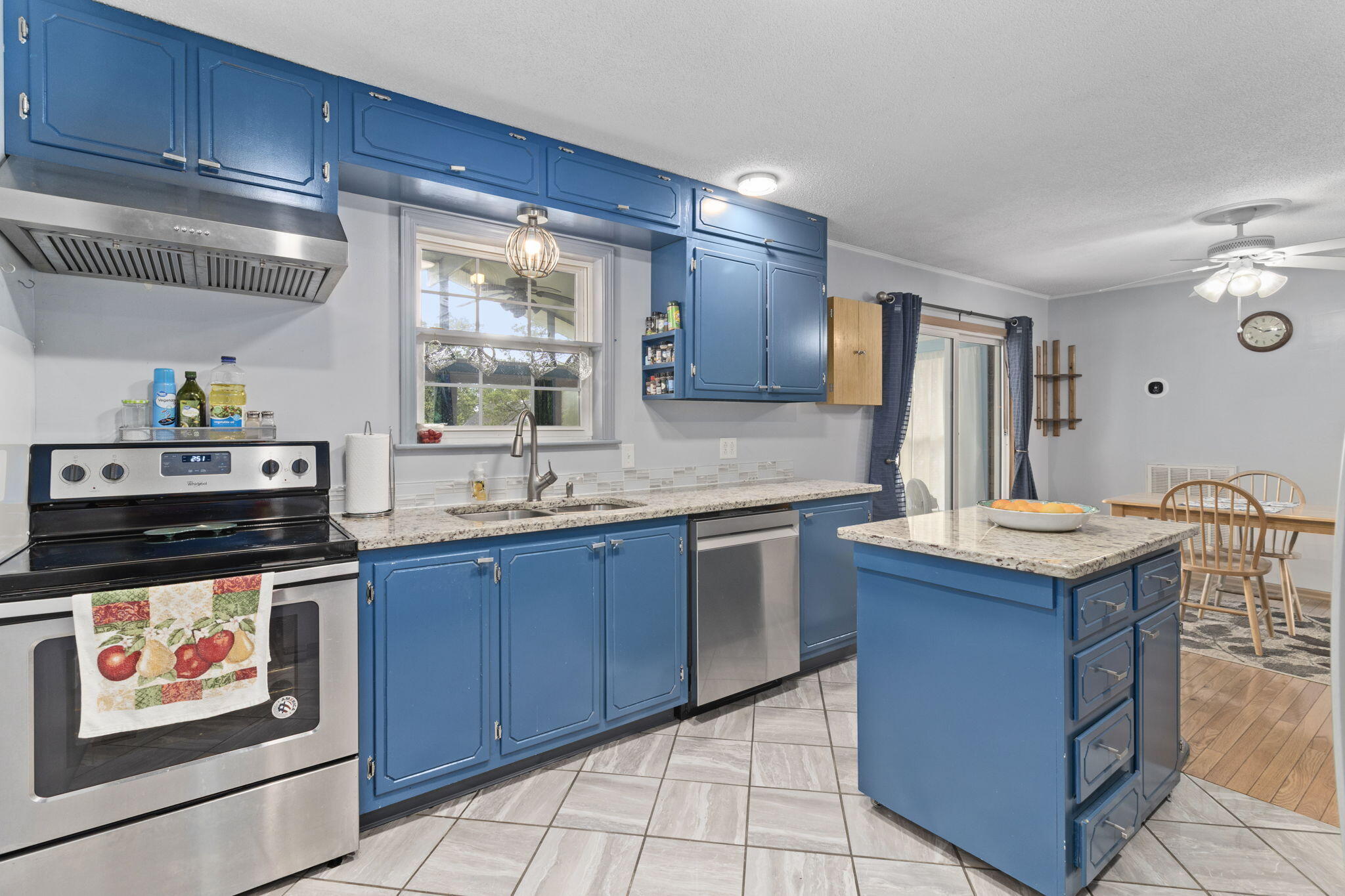52 S Glade Road