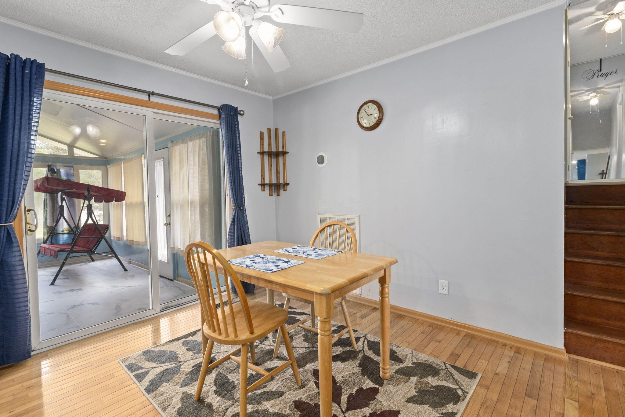 52 S Glade Road