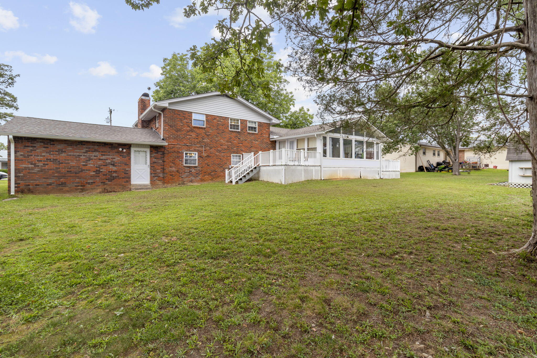 52 S Glade Road