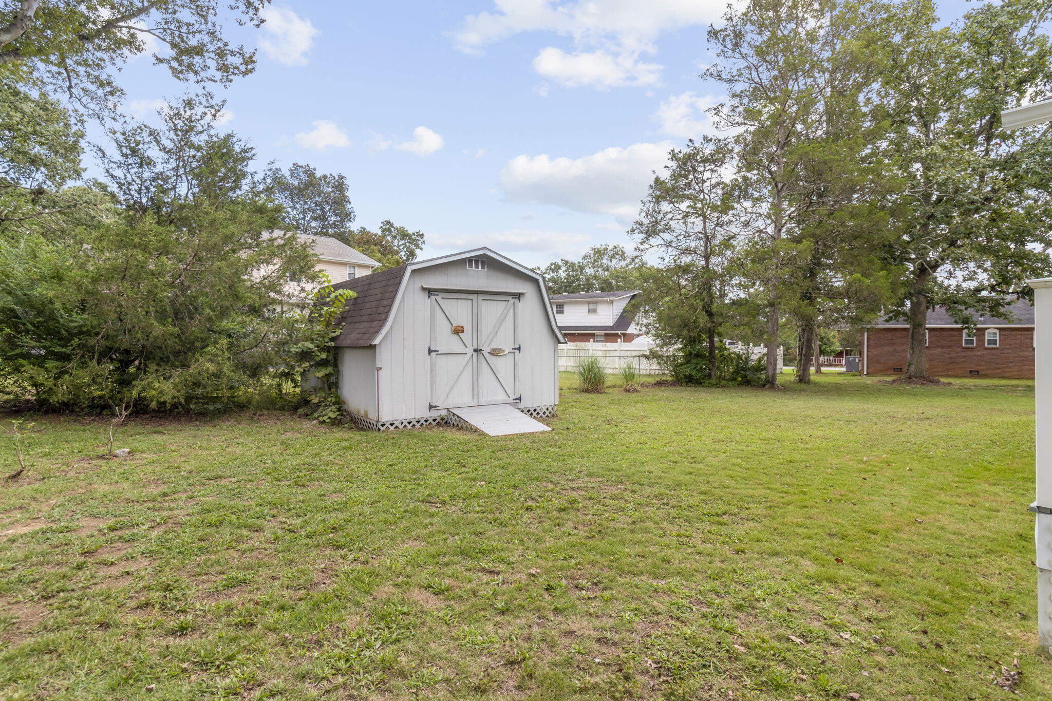 52 S Glade Road