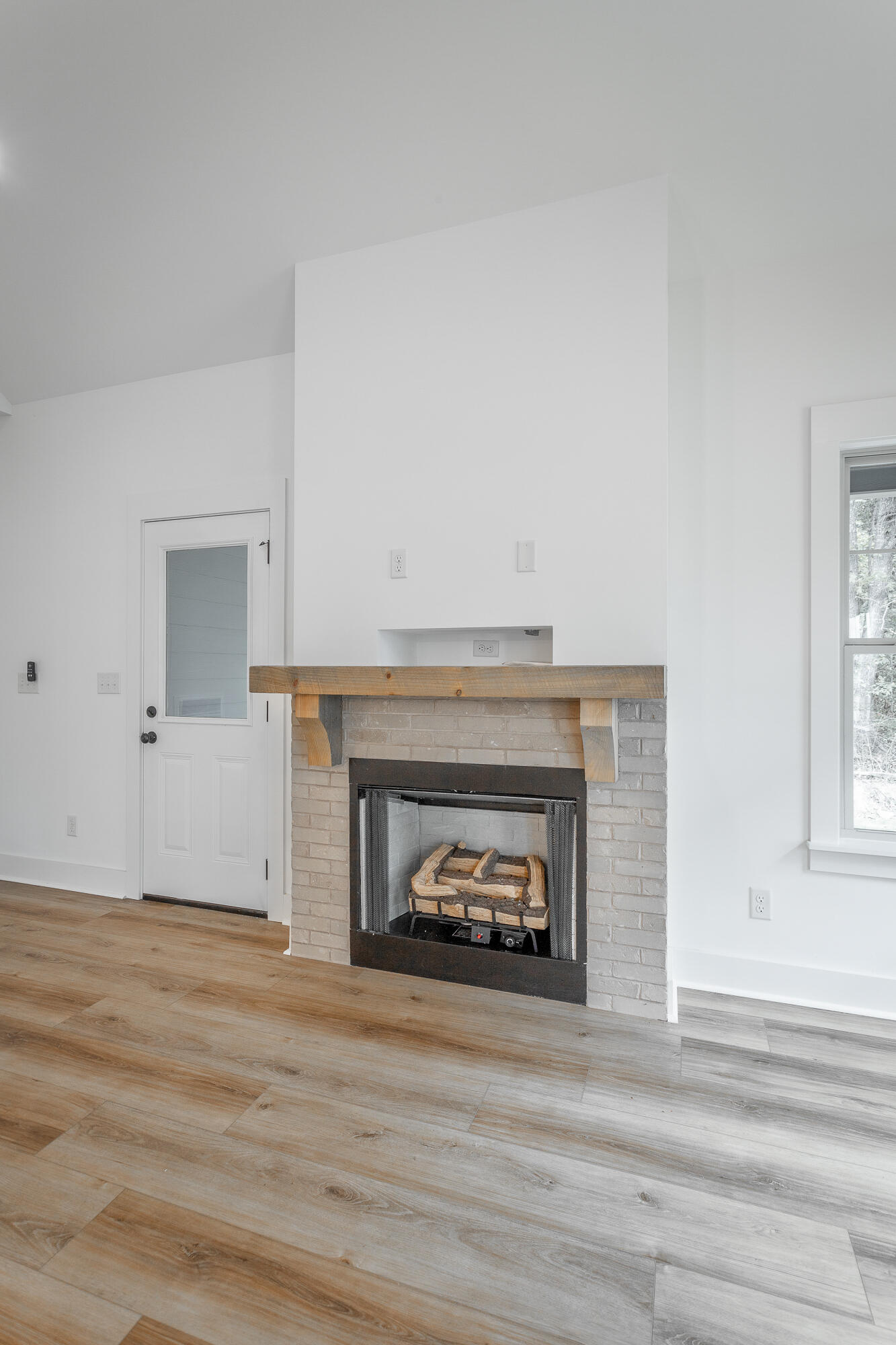 255 Willow Grove Court