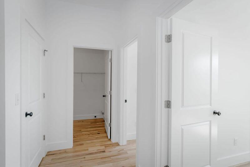 3343 Aberdeen Row